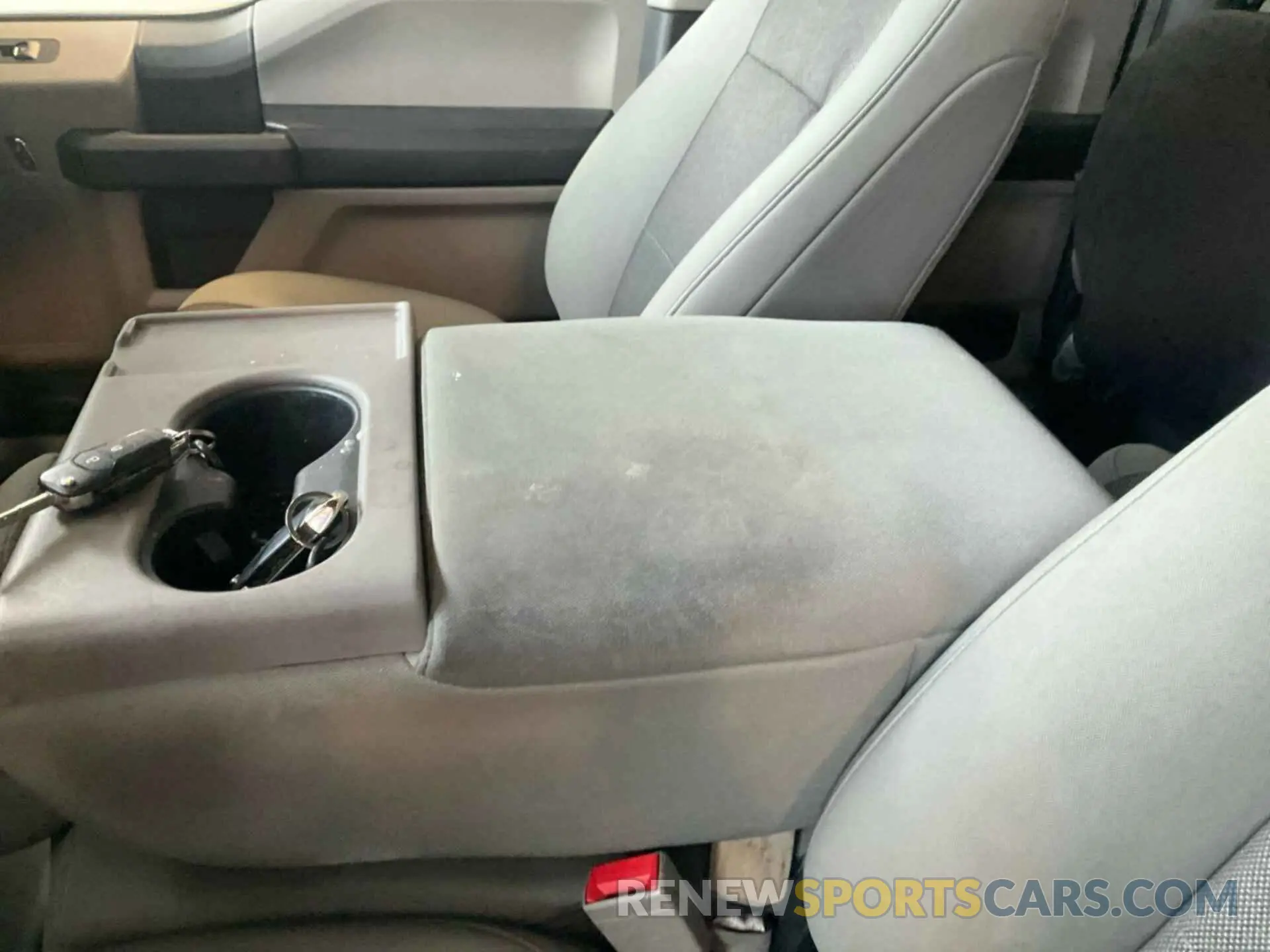 15 fotografías del automóvil dañado 1FTEX1CP6LKE48963 FORD F150 2020