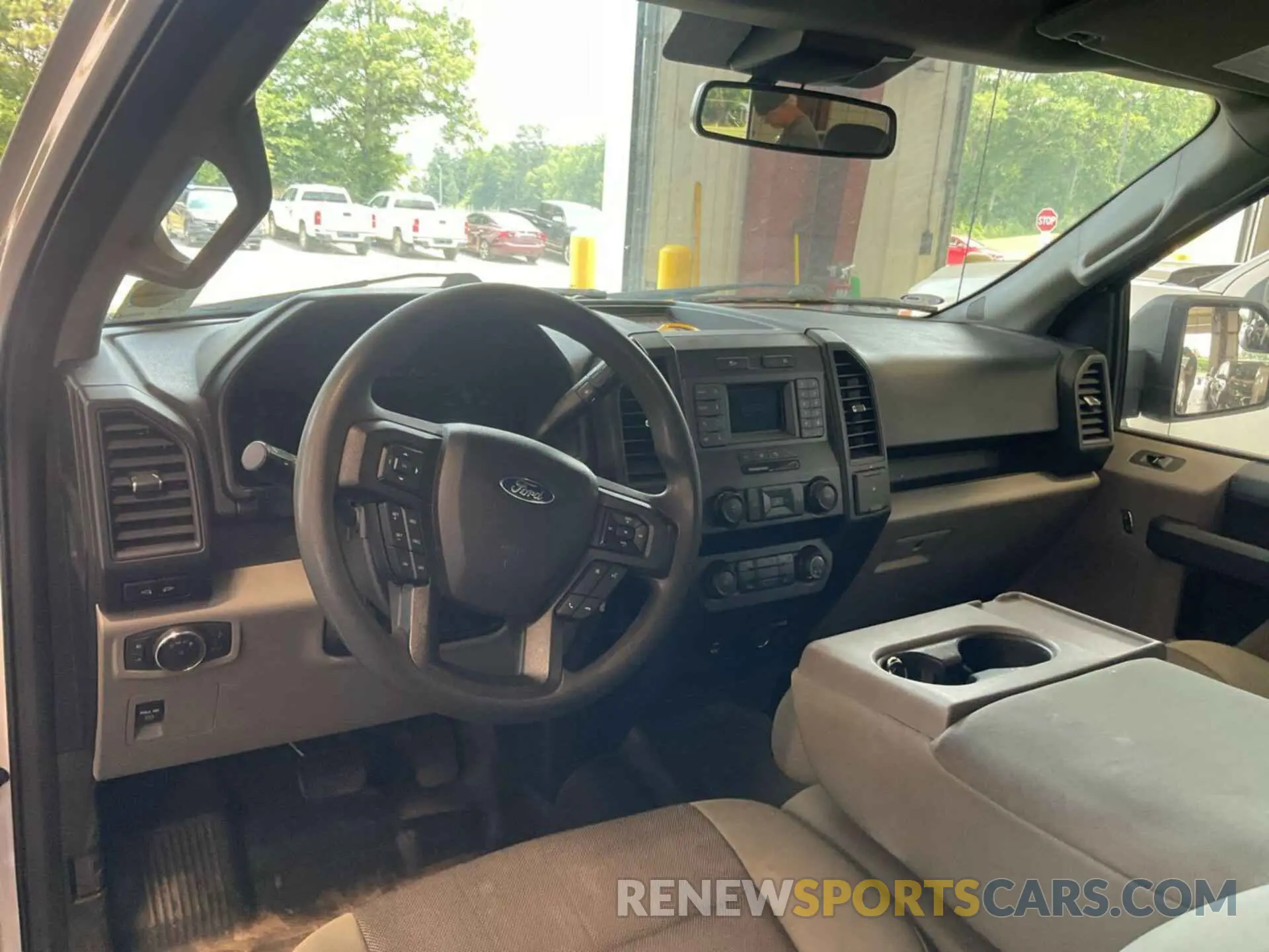 31 fotografías del automóvil dañado 1FTEX1CP6LKE48963 FORD F150 2020