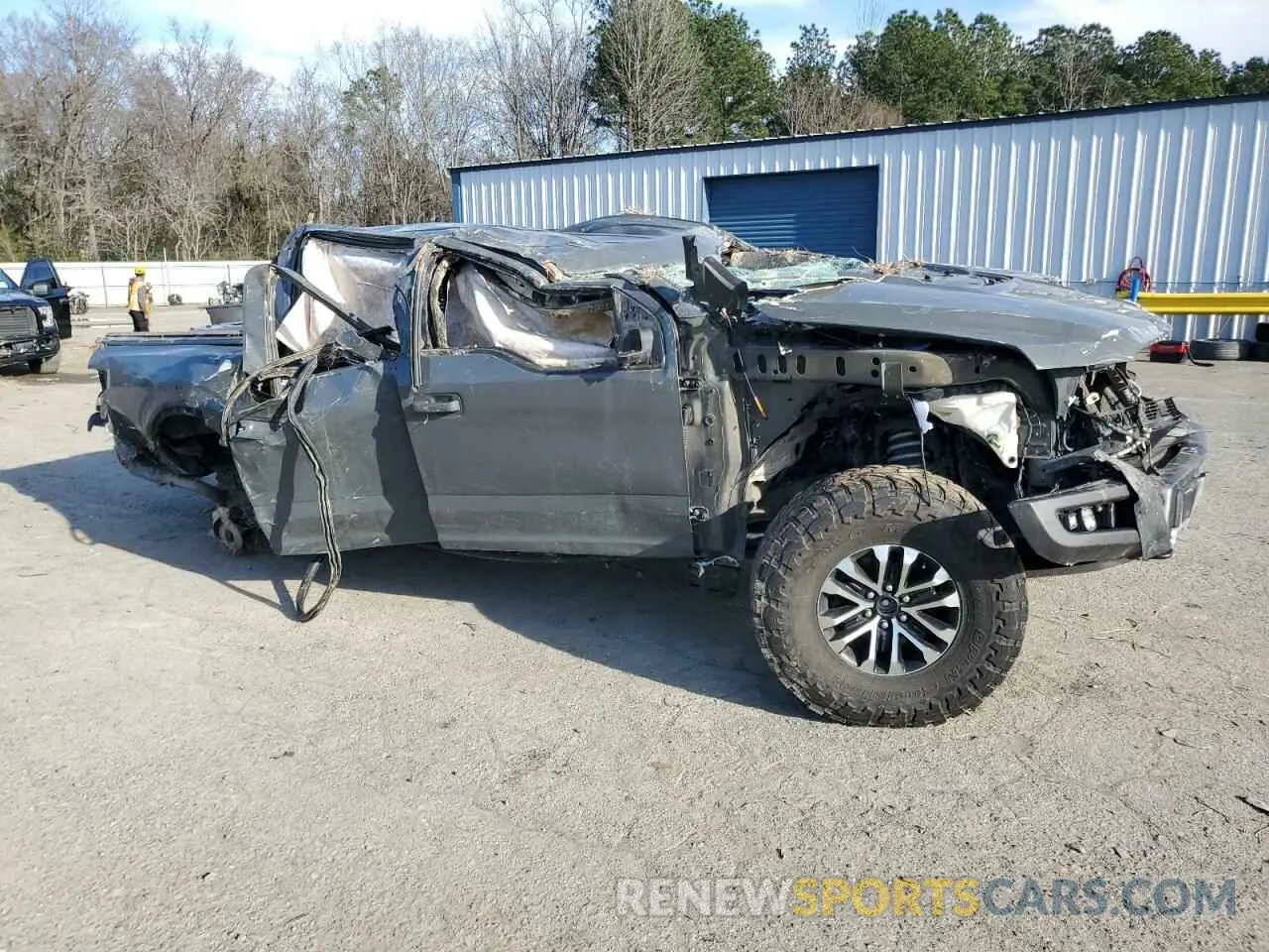 4 fotografías del automóvil dañado 1FTFW1RG5LFA08708 FORD F150 2020