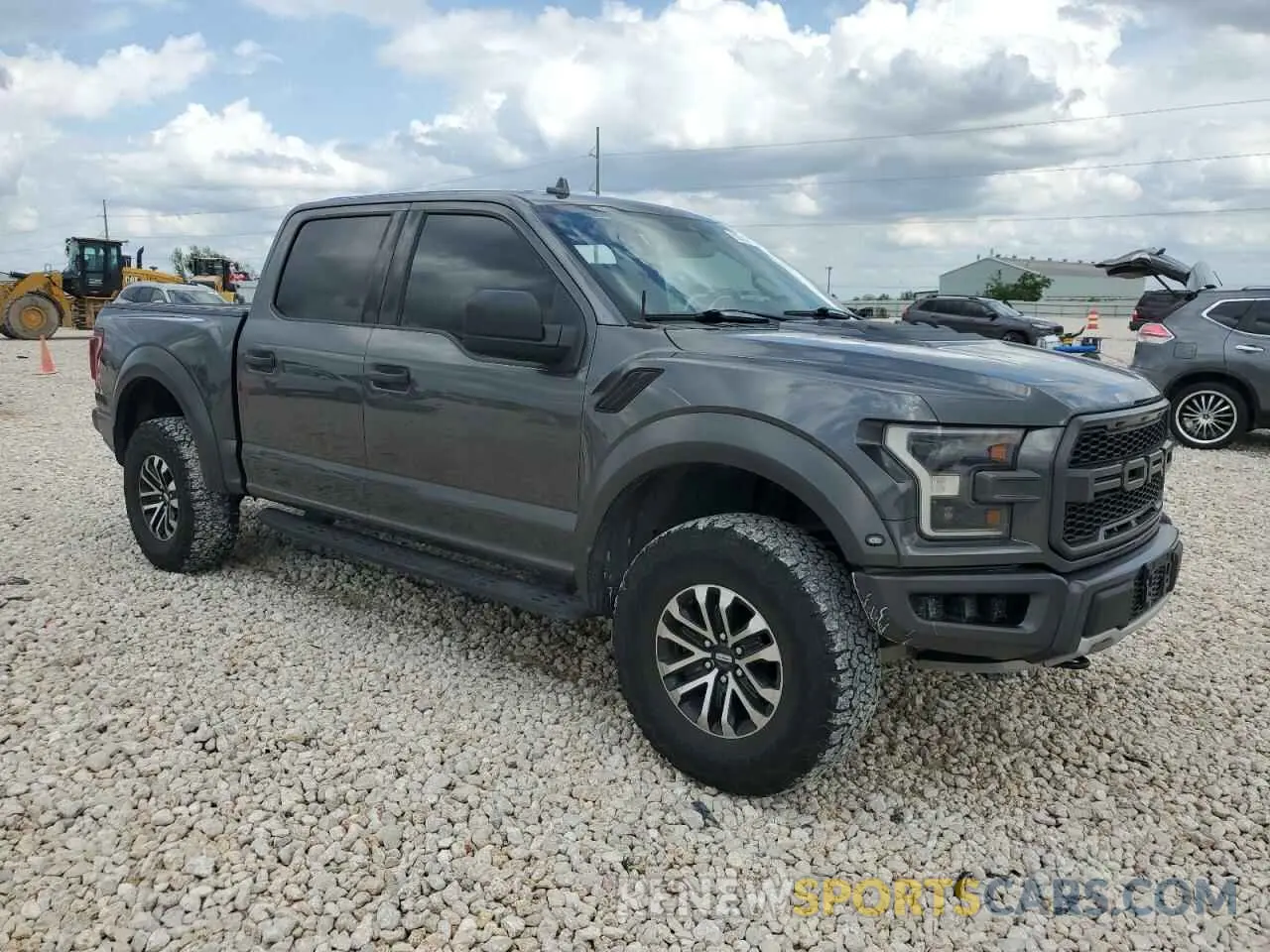 4 fotografías del automóvil dañado 1FTFW1RG5LFA15545 FORD F150 2020