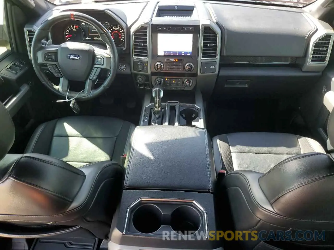 8 fotografías del automóvil dañado 1FTFW1RG5LFB42473 FORD F150 2020