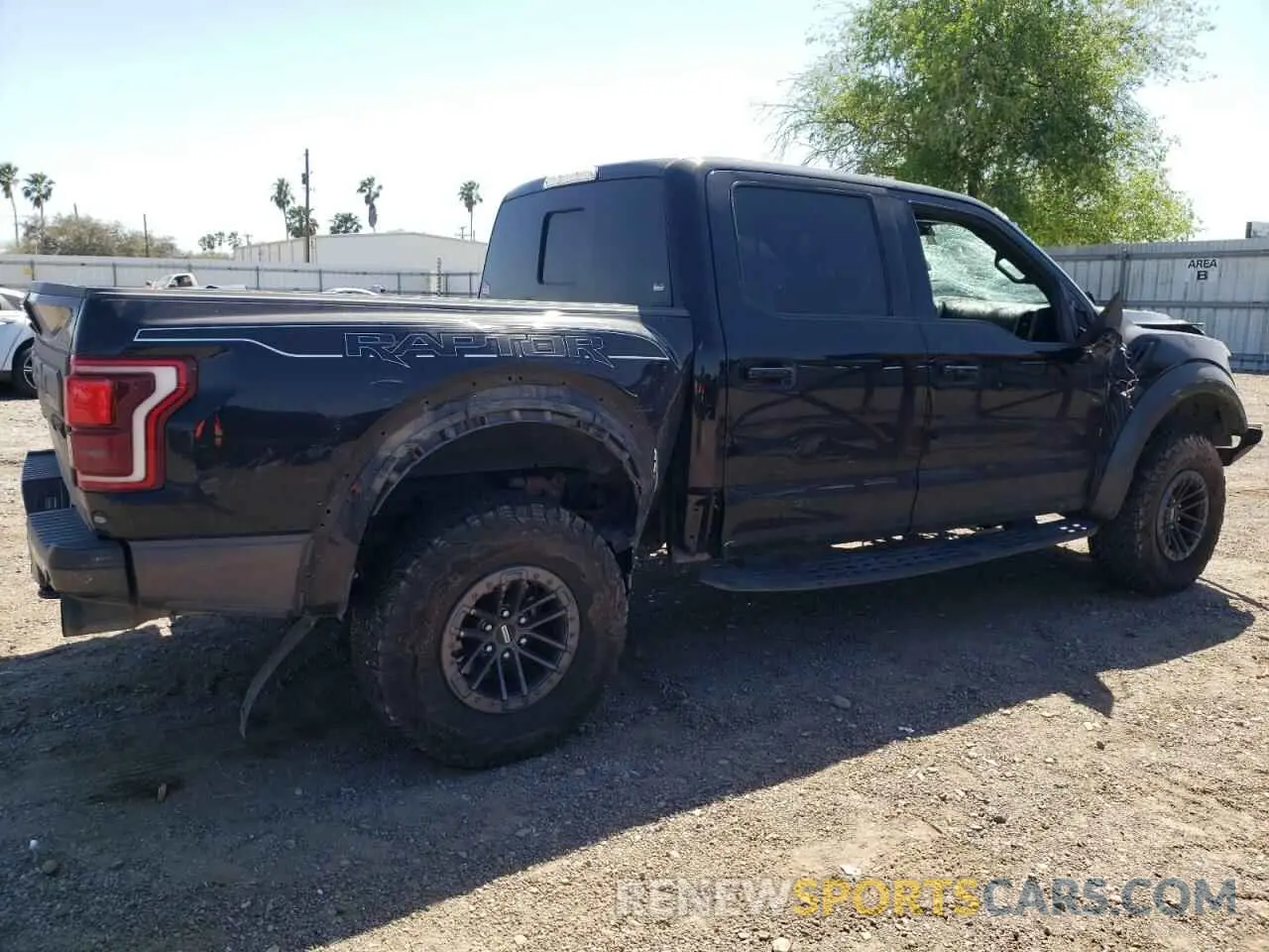 3 fotografías del automóvil dañado 1FTFW1RG5LFB66627 FORD F150 2020
