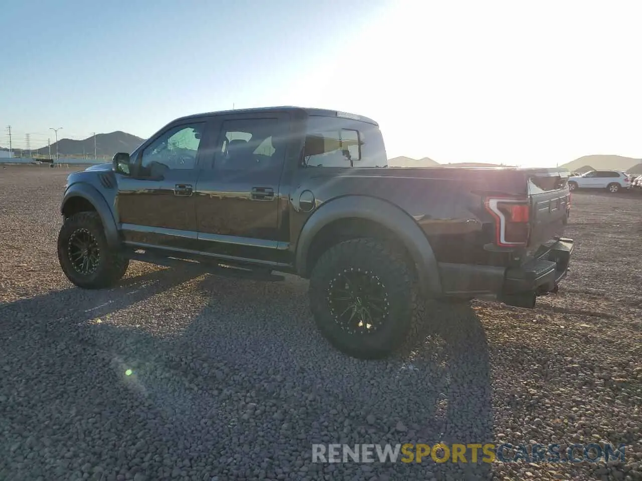2 fotografías del automóvil dañado 1FTFW1RG6LFC42162 FORD F150 2020