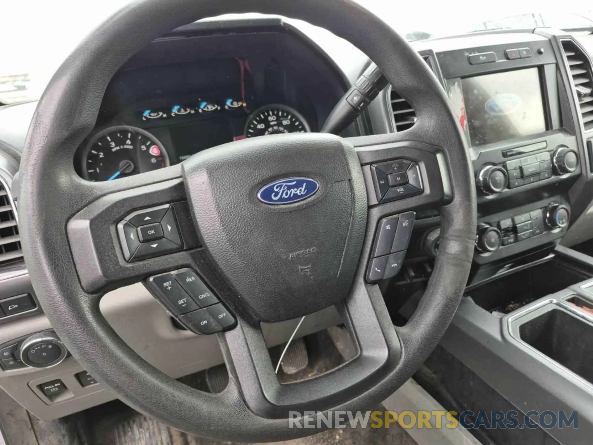 18 fotografías del automóvil dañado 1FTFX1C45LKD62084 FORD F150 2020