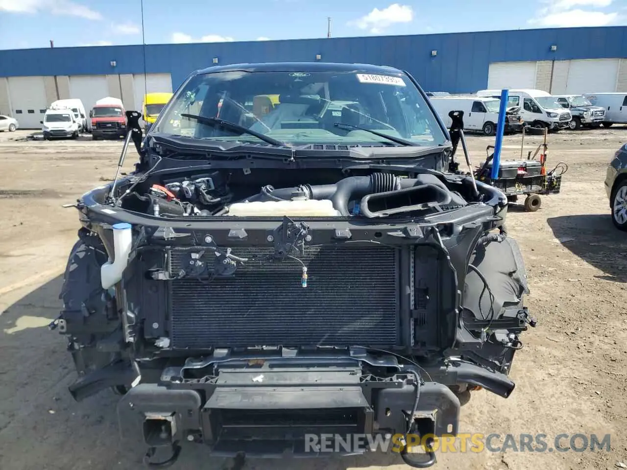 5 fotografías del automóvil dañado 1FTEW1EP1MFA48223 FORD F150 2021