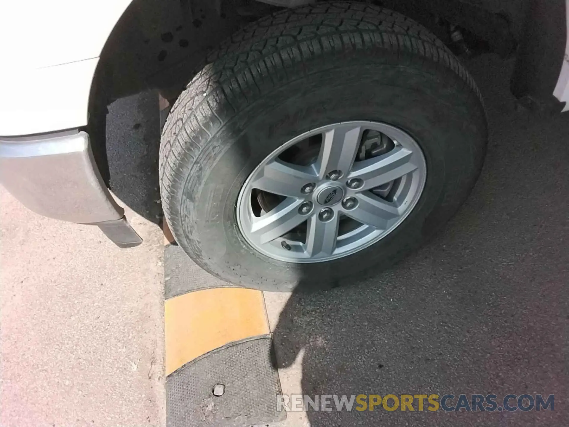 4 fotografías del automóvil dañado 1FTFW1ED8MFD13245 FORD F150 2021