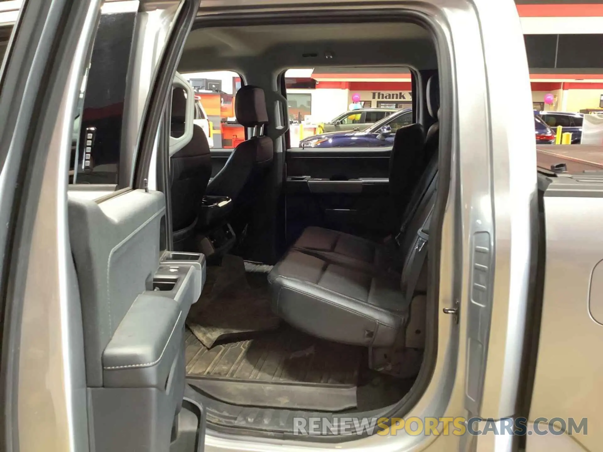 3 fotografías del automóvil dañado 1FTEW1CP8NFA40639 FORD F150 2022
