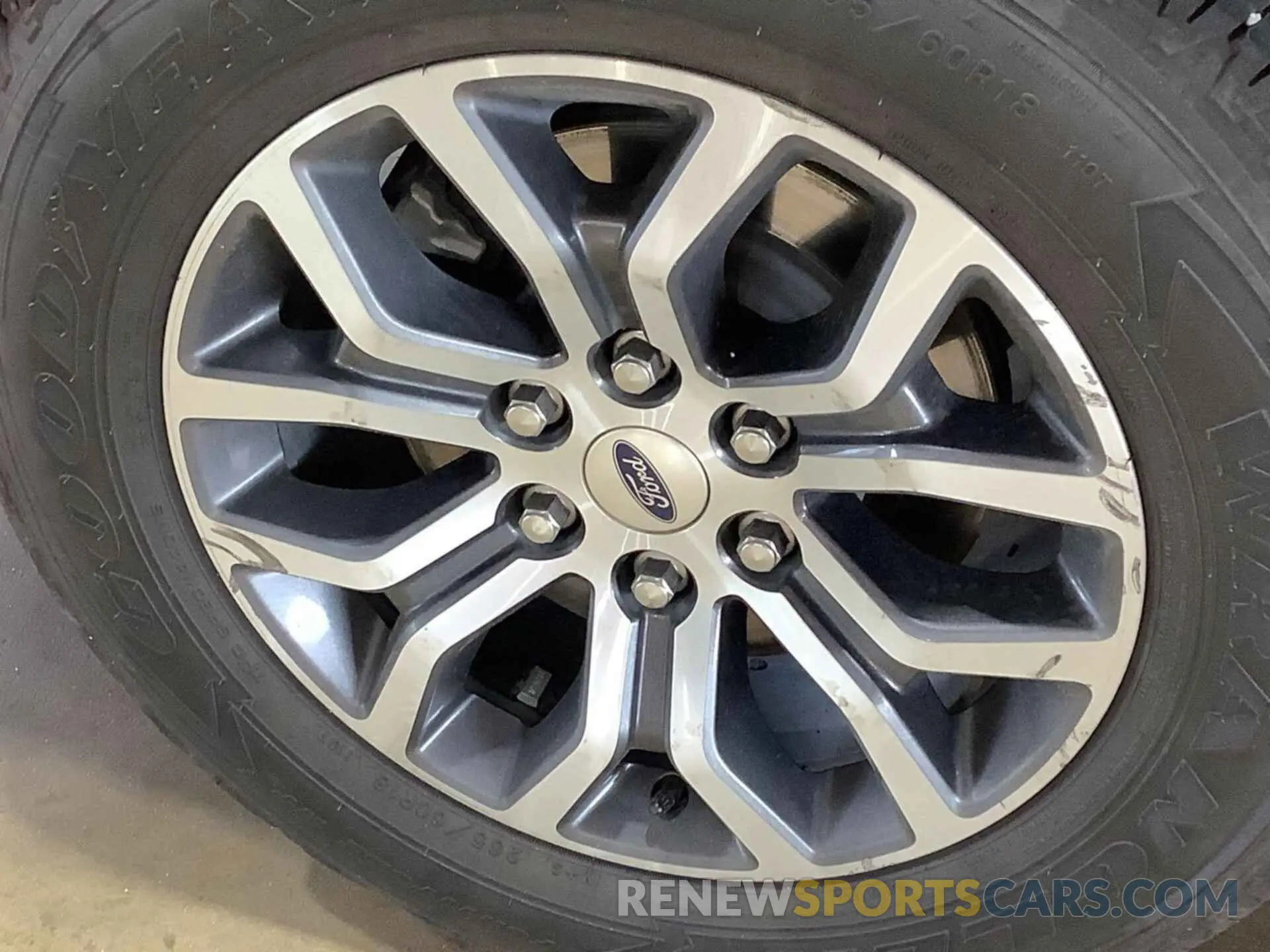 41 fotografías del automóvil dañado 1FTEW1CP8NFA40639 FORD F150 2022