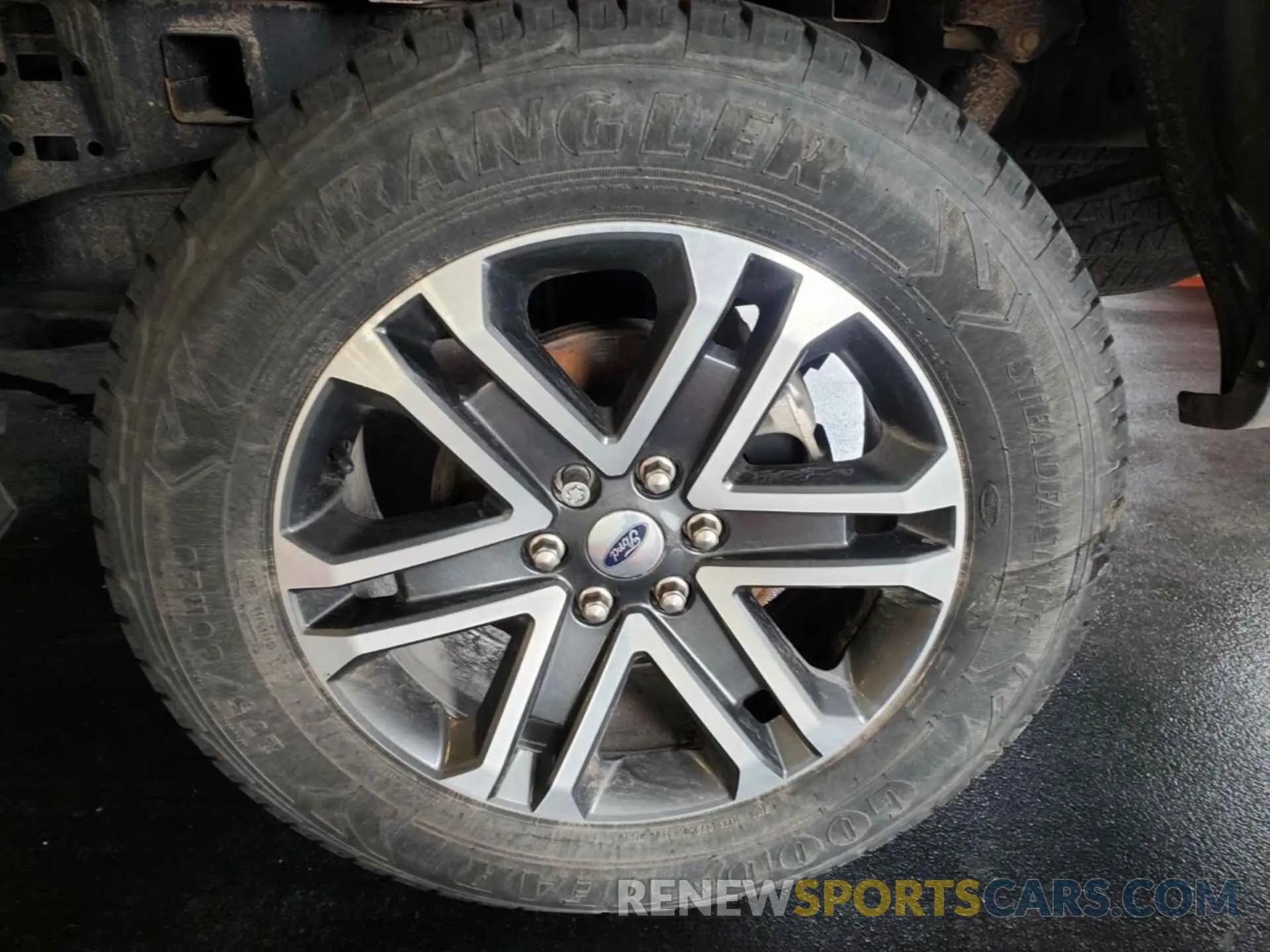 7 fotografías del automóvil dañado 1FTEW1EP6NFA76942 FORD F150 2022
