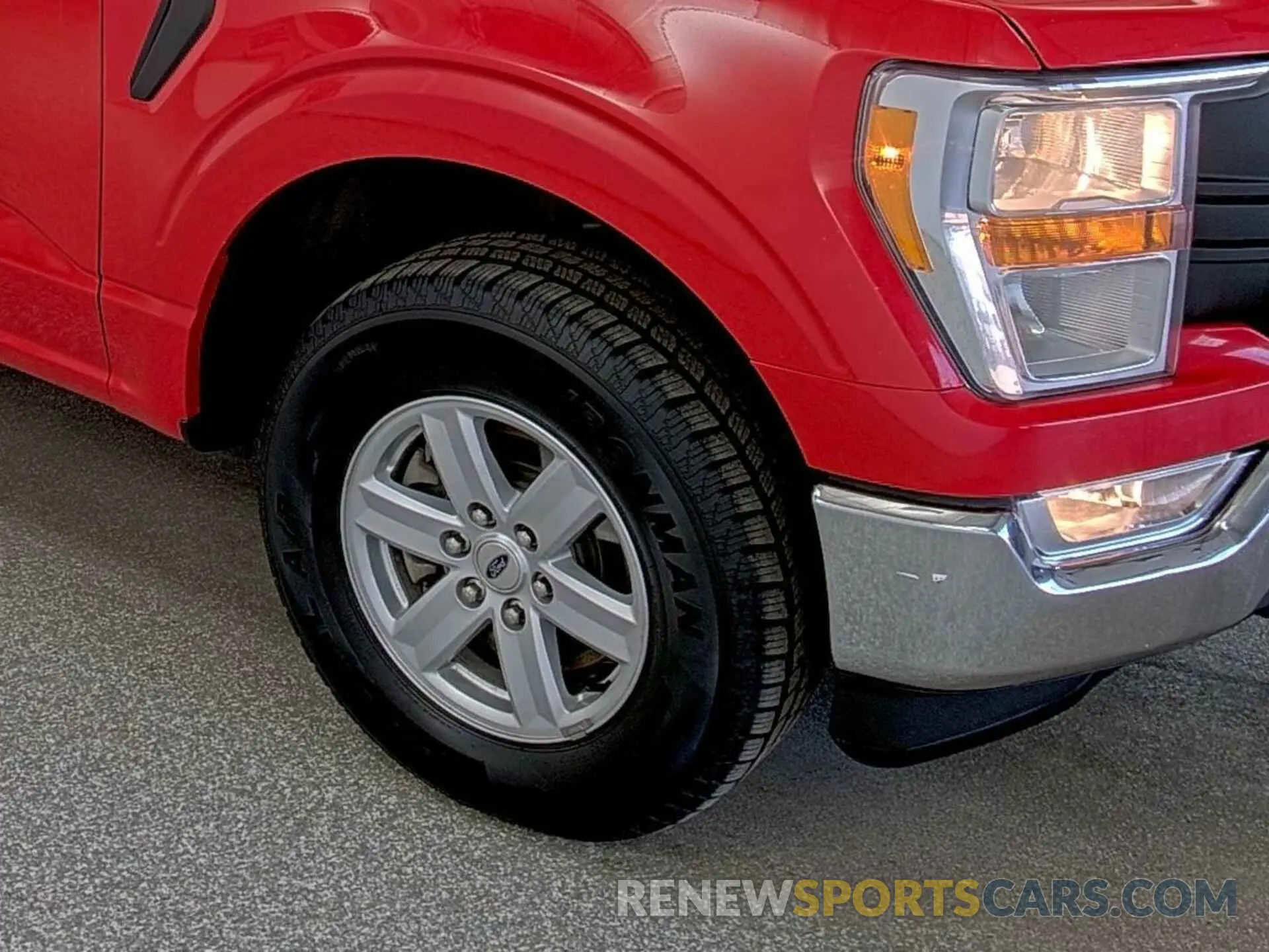12 fotografías del automóvil dañado 1FTFW1E83NKE20375 FORD F150 2022