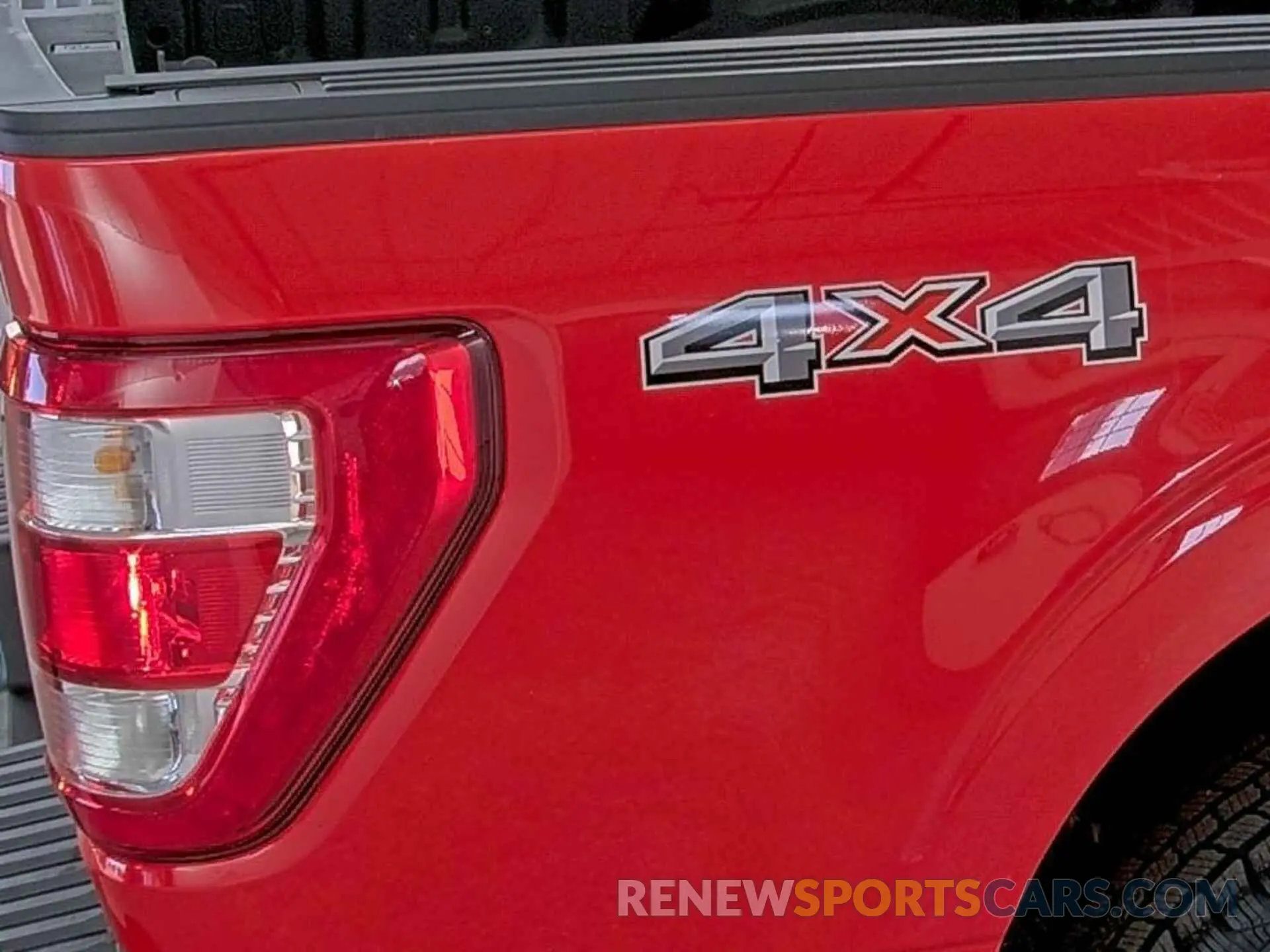 9 fotografías del automóvil dañado 1FTFW1E83NKE20375 FORD F150 2022