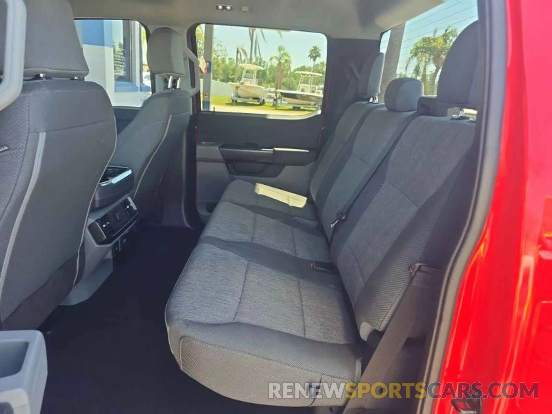 4 fotografías del automóvil dañado 1FTFW1E86NKE21407 FORD F150 2022