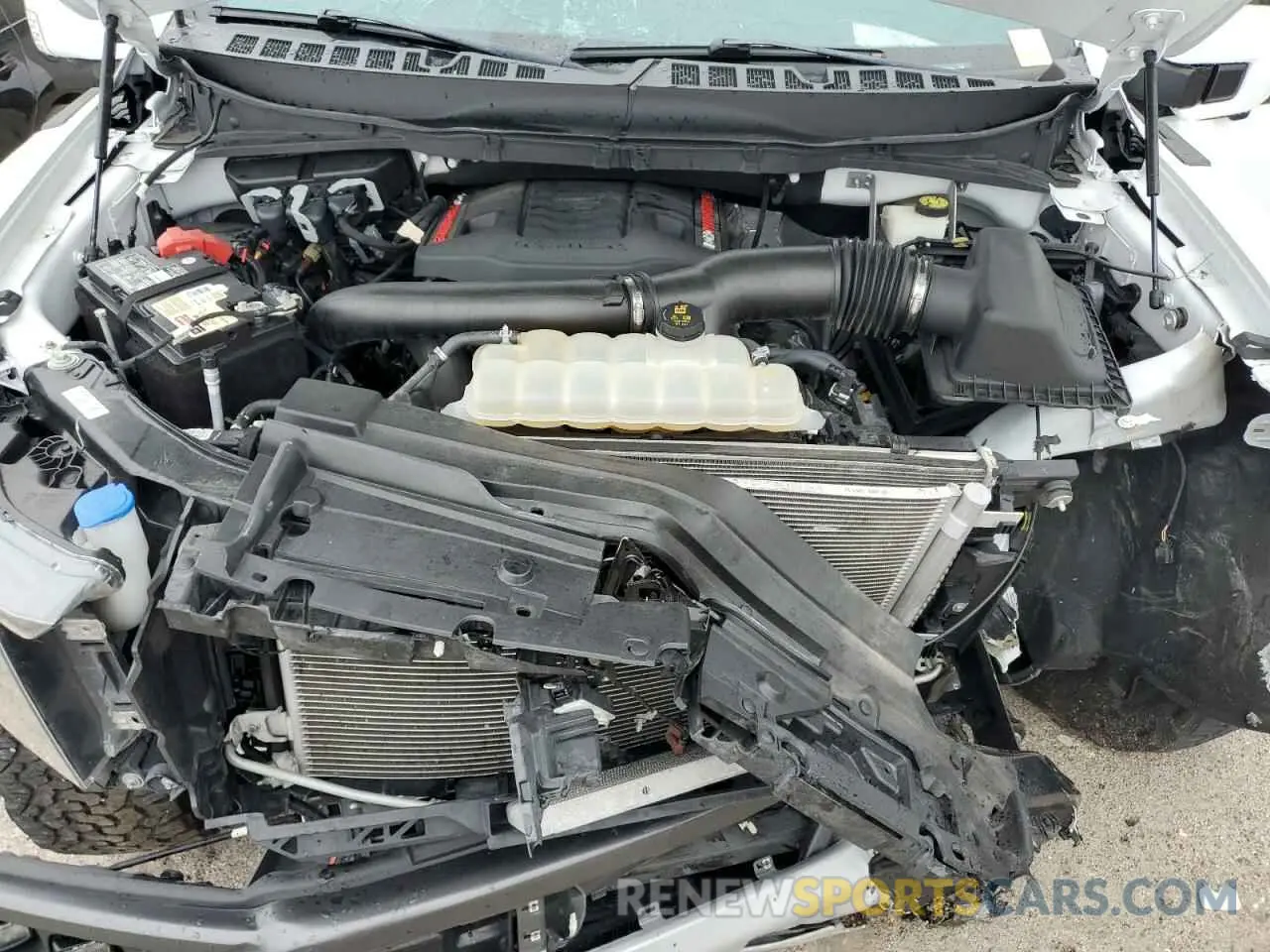 11 fotografías del automóvil dañado 1FTFW1RG0NFC19981 FORD F150 2022