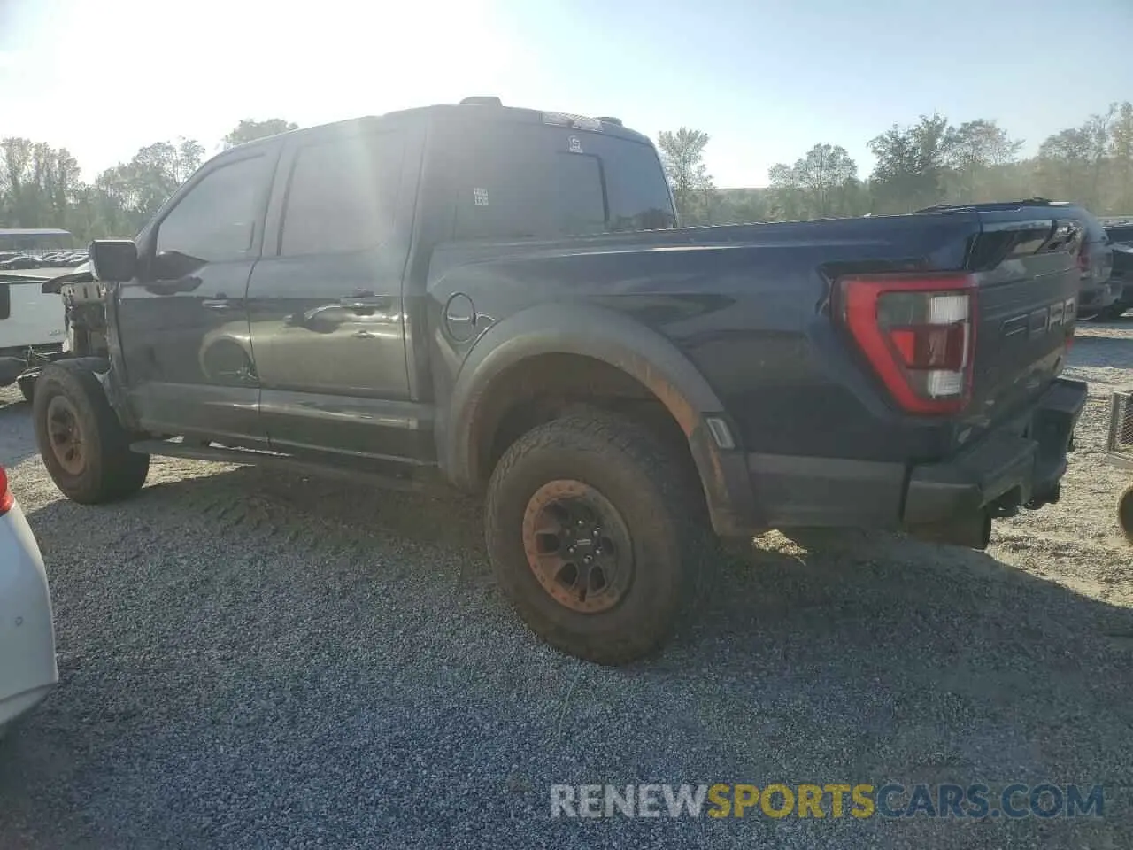 2 fotografías del automóvil dañado 1FTFW1RG4NFA84052 FORD F150 2022