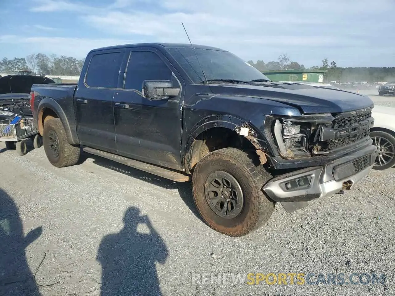 4 fotografías del automóvil dañado 1FTFW1RG4NFA84052 FORD F150 2022