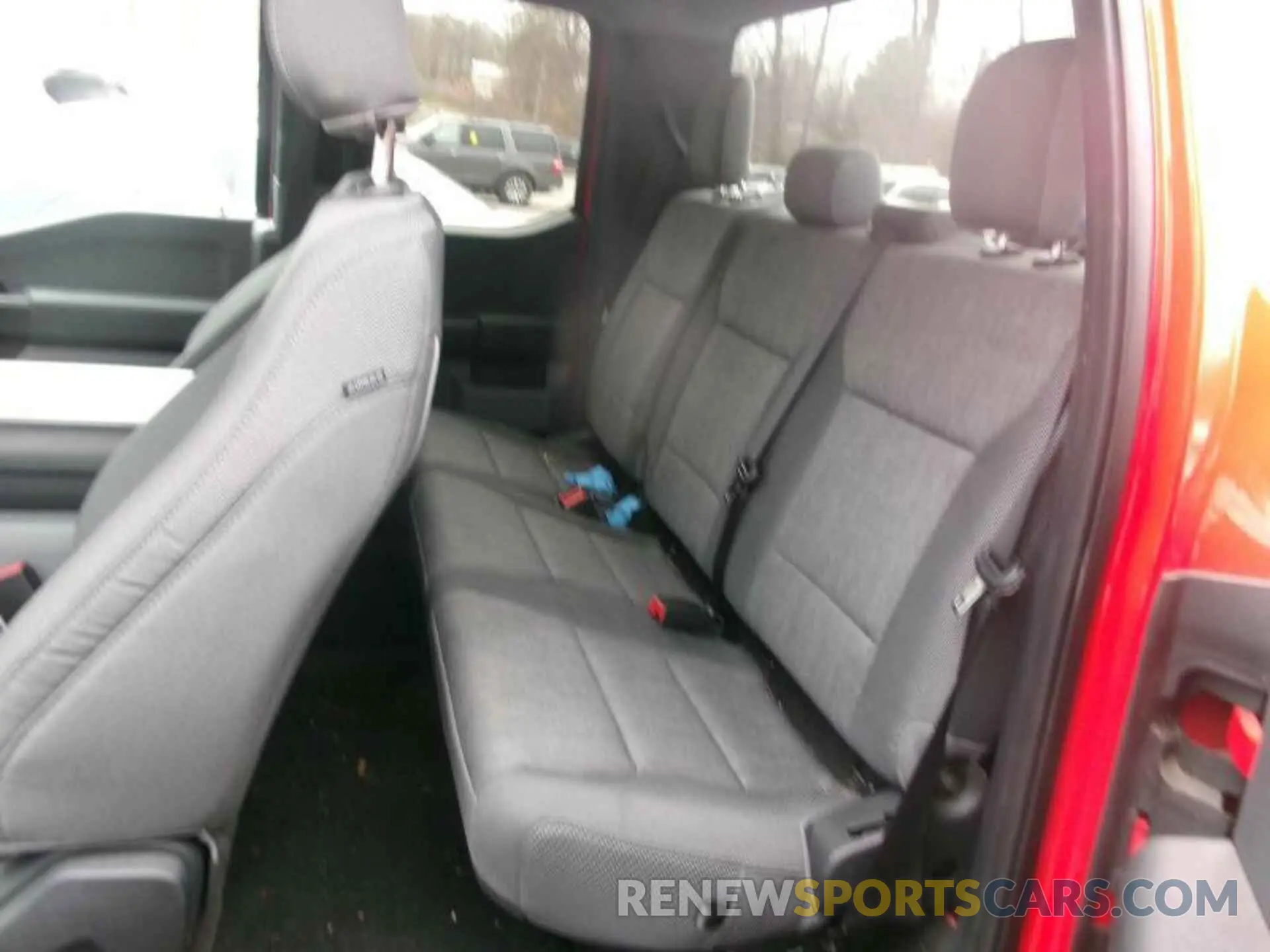 13 fotografías del automóvil dañado 1FTFX1E81NKE18153 FORD F150 2022