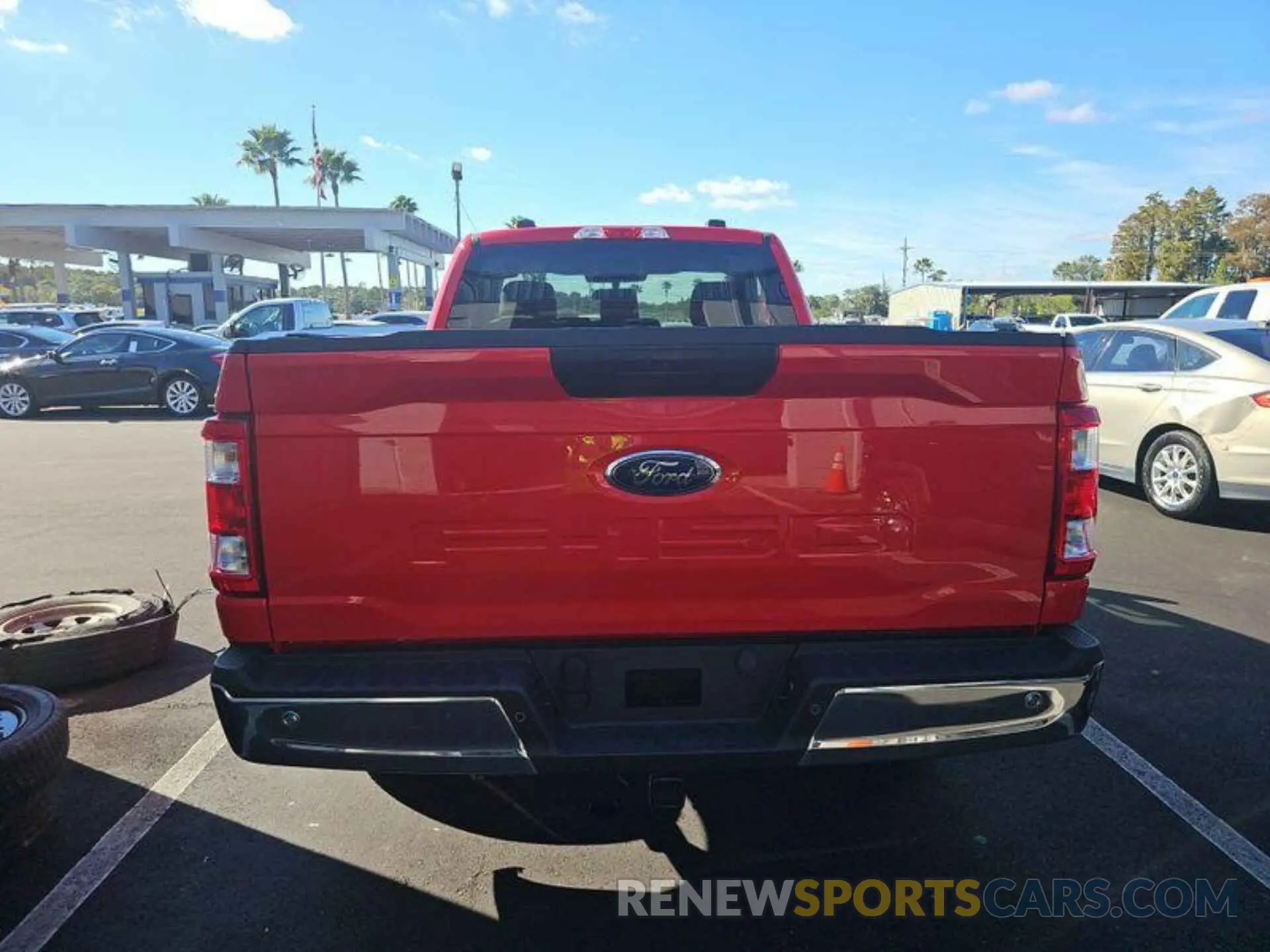 11 fotografías del automóvil dañado 1FTMF1CB4NKE06622 FORD F150 2022