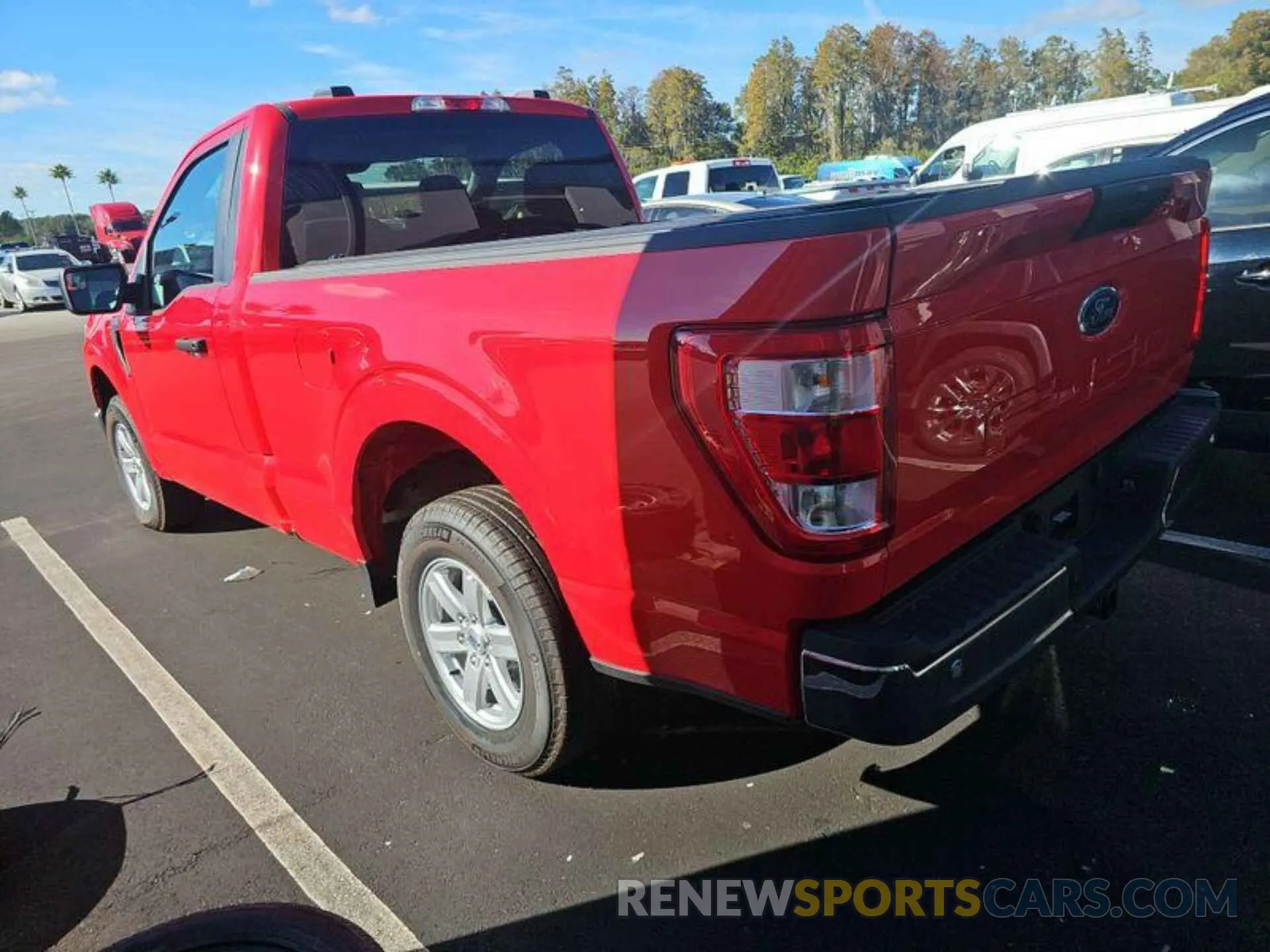 3 fotografías del automóvil dañado 1FTMF1CB4NKE06622 FORD F150 2022