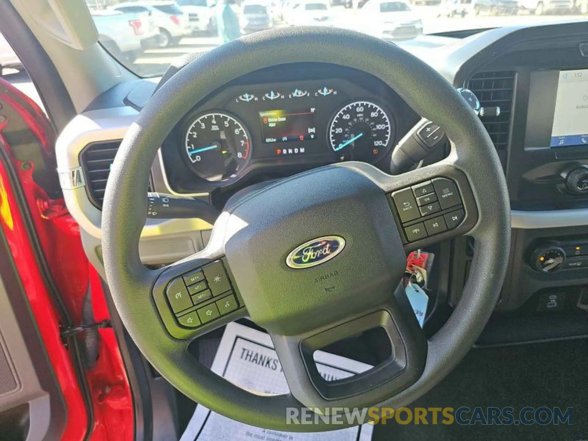 5 fotografías del automóvil dañado 1FTMF1CB4NKE06622 FORD F150 2022