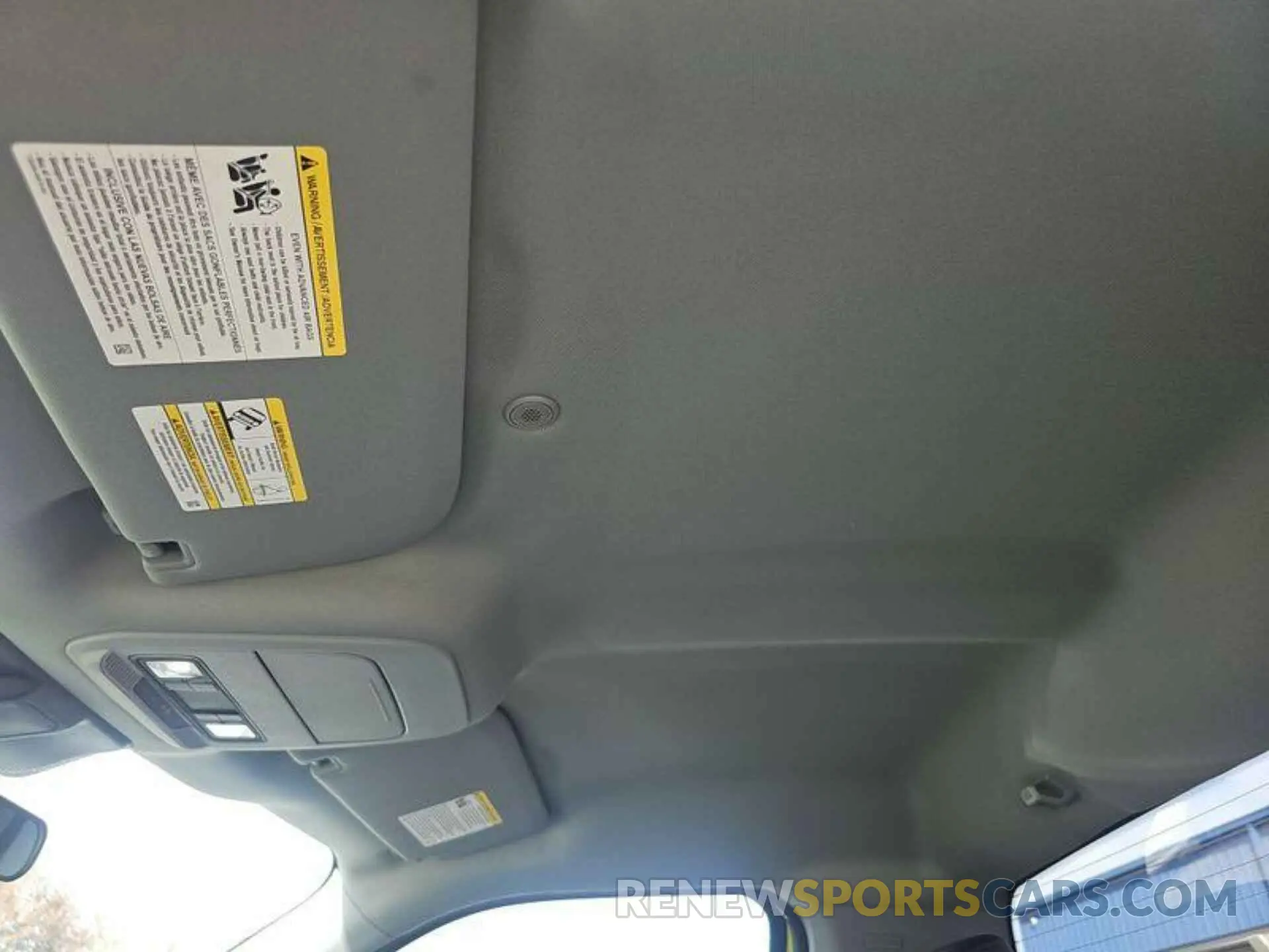 10 fotografías del automóvil dañado 1FTMF1CB8NKE04968 FORD F150 2022