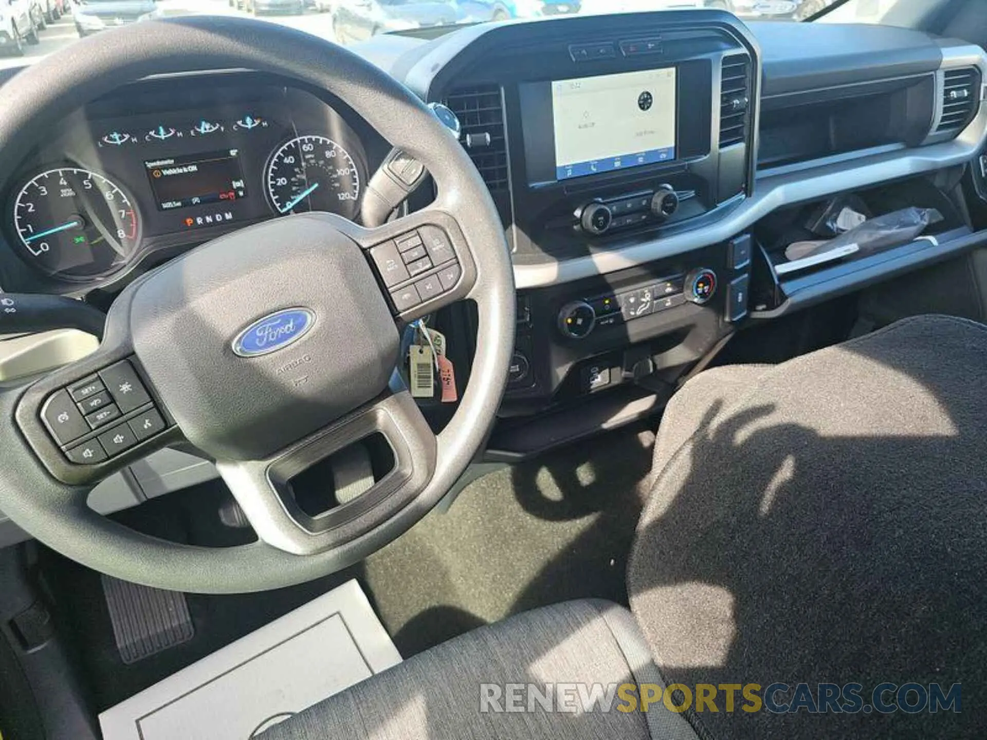 11 fotografías del automóvil dañado 1FTMF1CB8NKE05036 FORD F150 2022