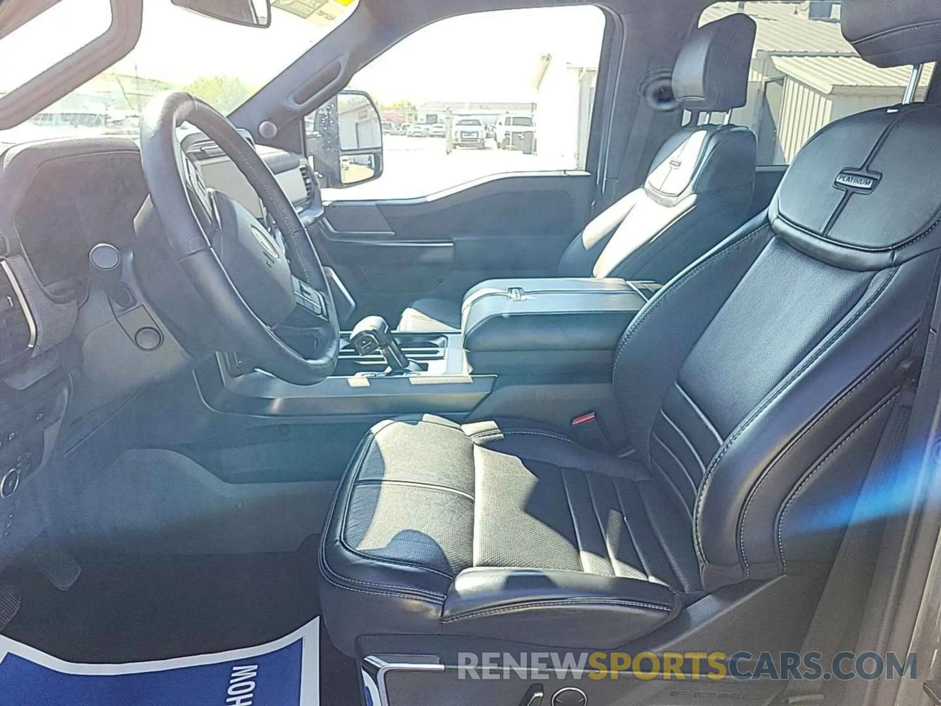 8 fotografías del automóvil dañado 1FTFW1ED2PFB43596 FORD F150 2023