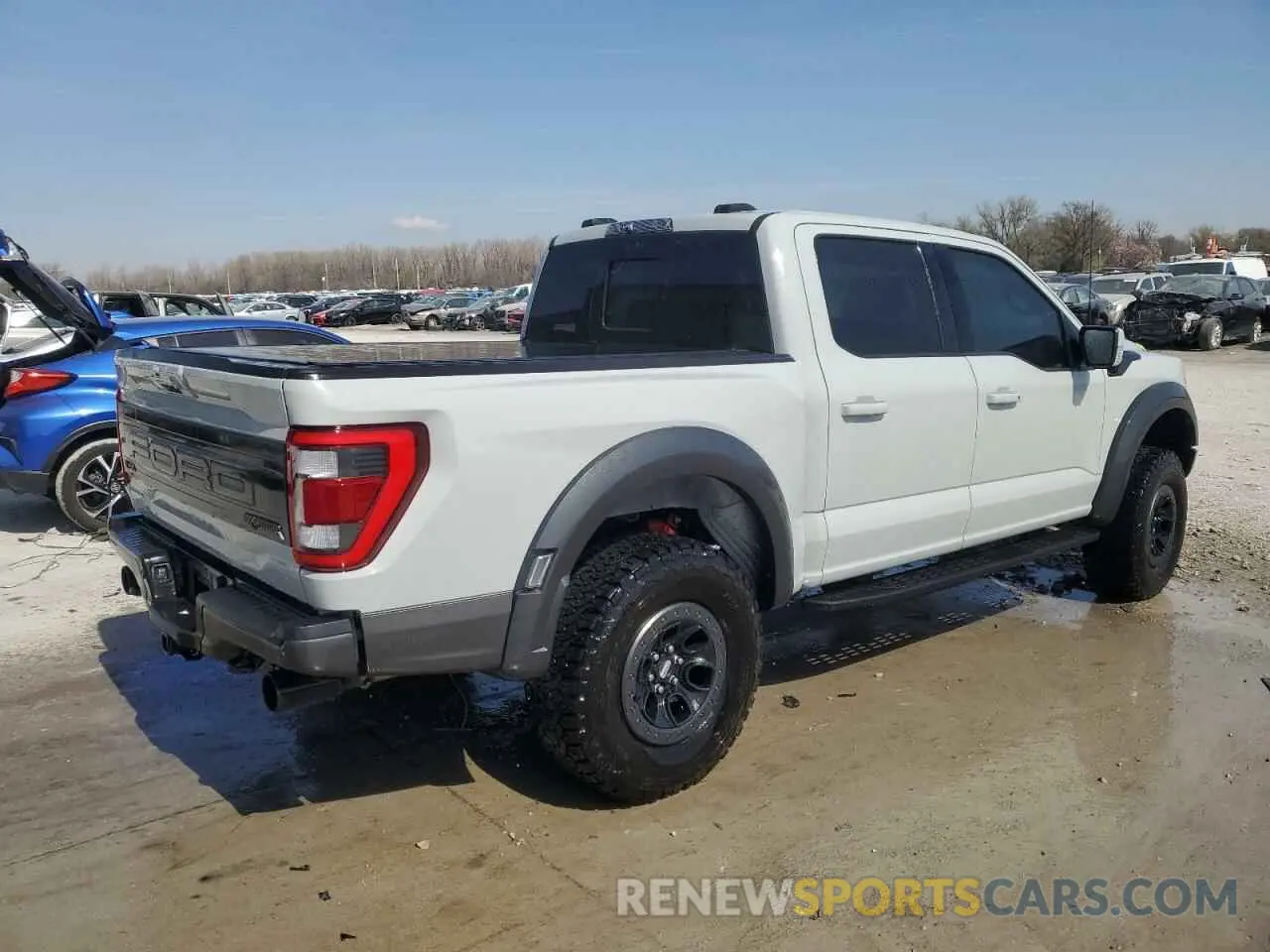 3 fotografías del automóvil dañado 1FTFW1RG4PFA13033 FORD F150 2023