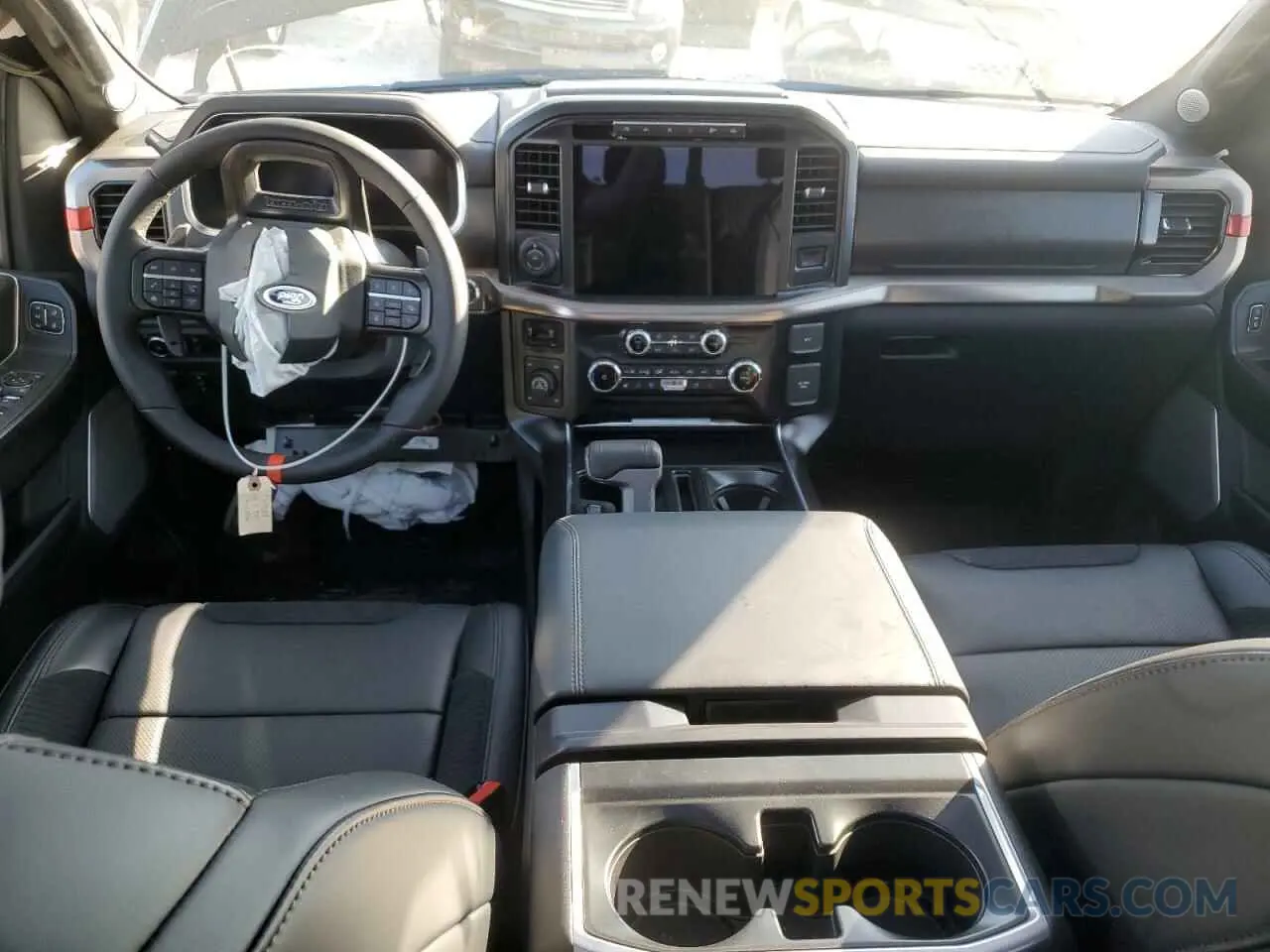 8 fotografías del automóvil dañado 1FTFW1RGXPFC89085 FORD F150 2023