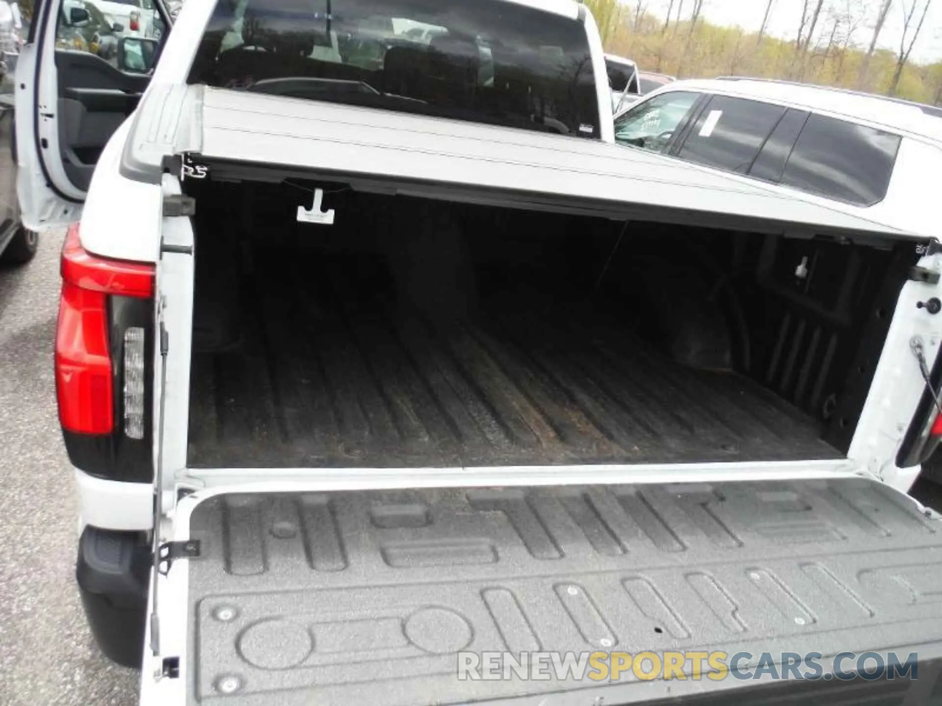 6 fotografías del automóvil dañado 1FTVW1EL4PWG02842 FORD F150 2023