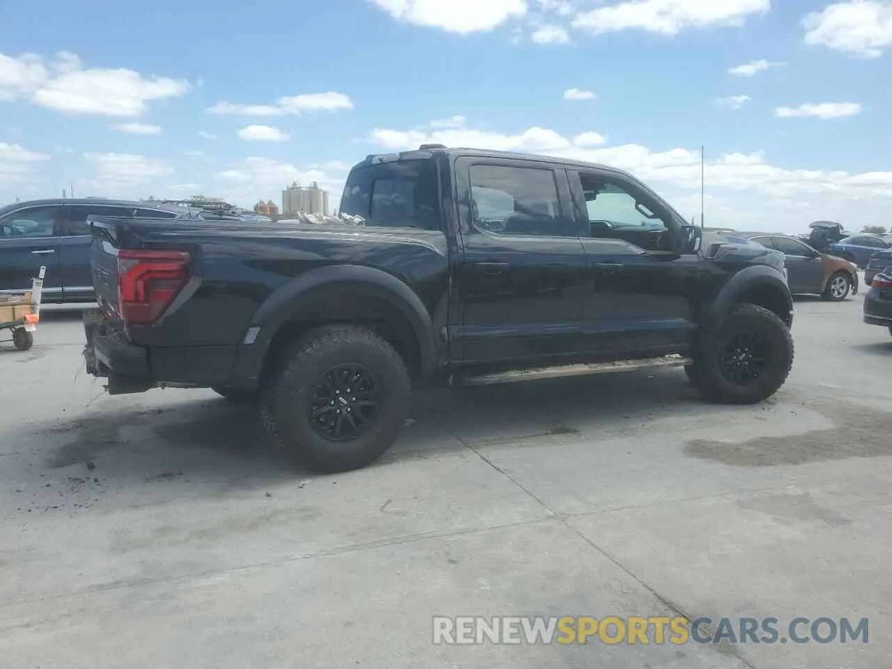 3 fotografías del automóvil dañado 1FTFW1RG1RFC24578 FORD F150 2024