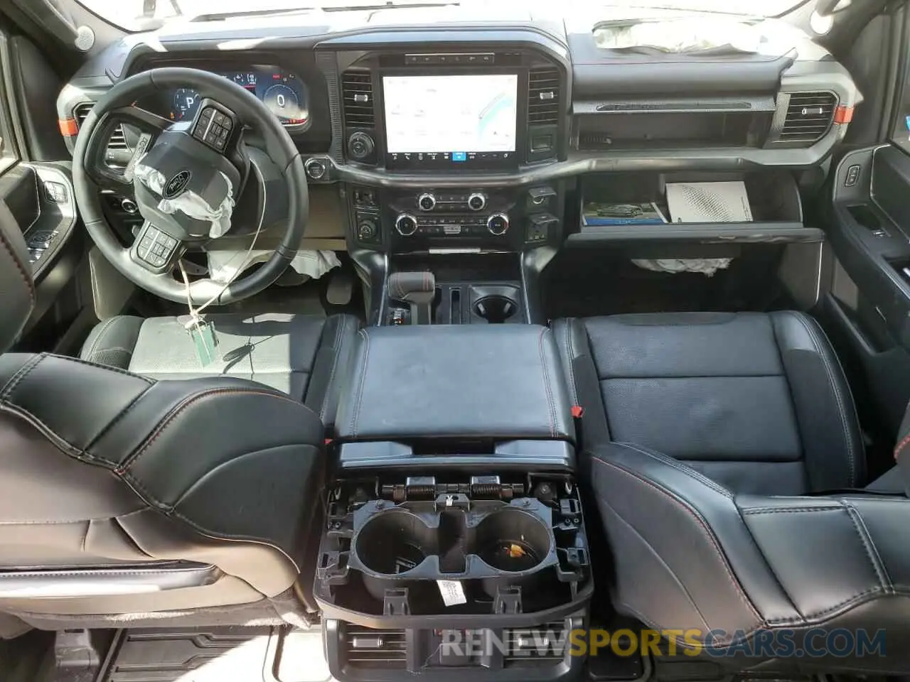 8 fotografías del automóvil dañado 1FTFW1RG3RFA46852 FORD F150 2024