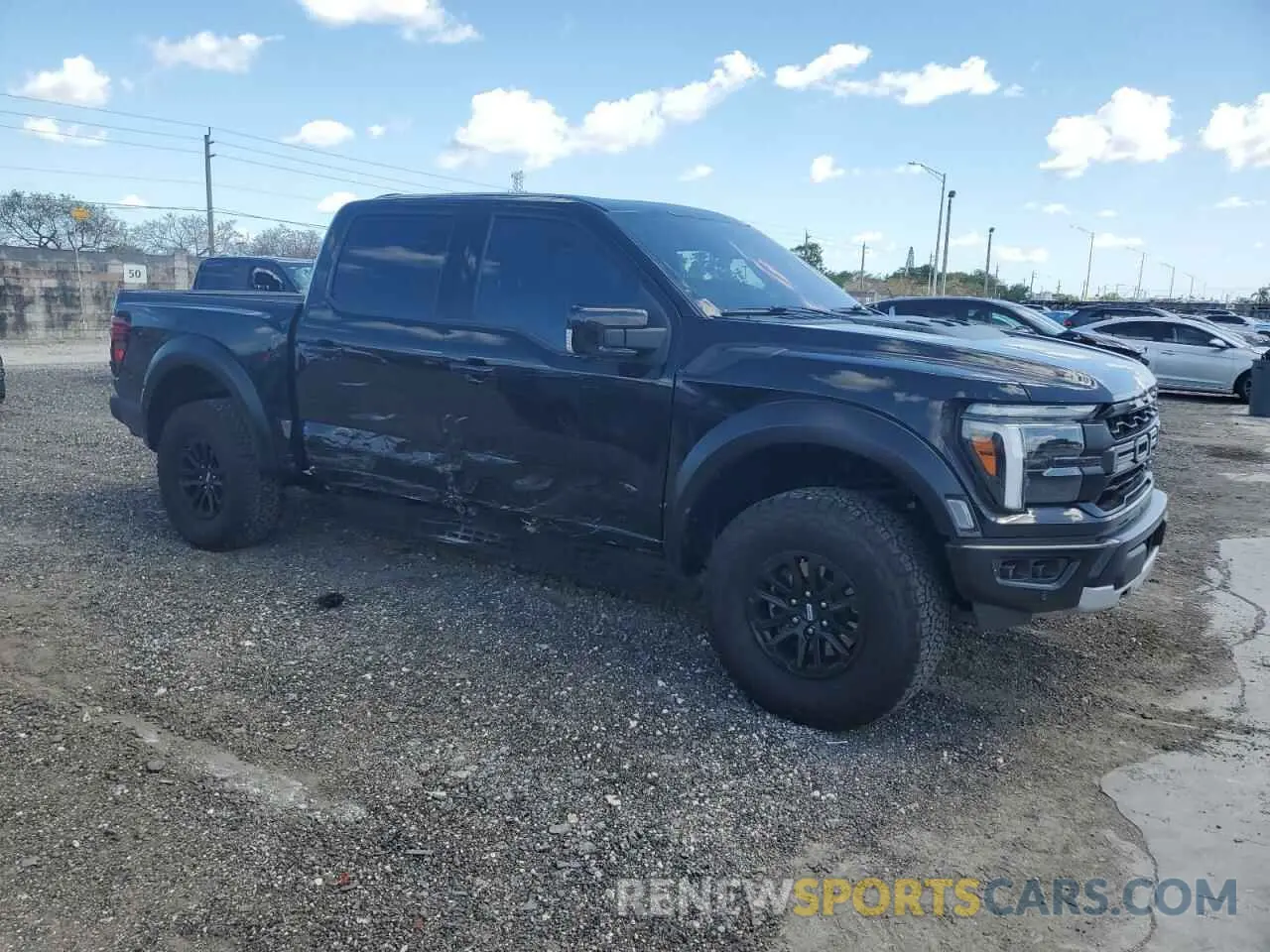 4 fotografías del automóvil dañado 1FTFW1RG4RFA57634 FORD F150 2024