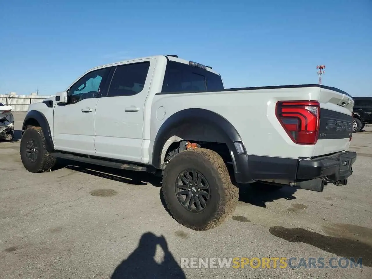 2 fotografías del automóvil dañado 1FTFW1RG9RFA65096 FORD F150 2024