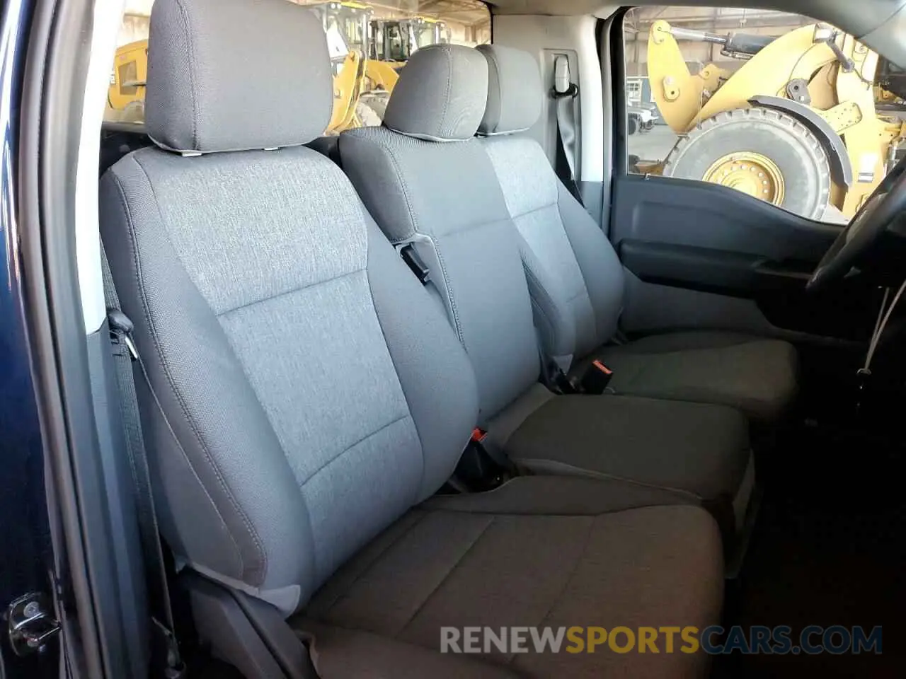 10 fotografías del automóvil dañado 1FTMF1K50RKD70381 FORD F150 2024