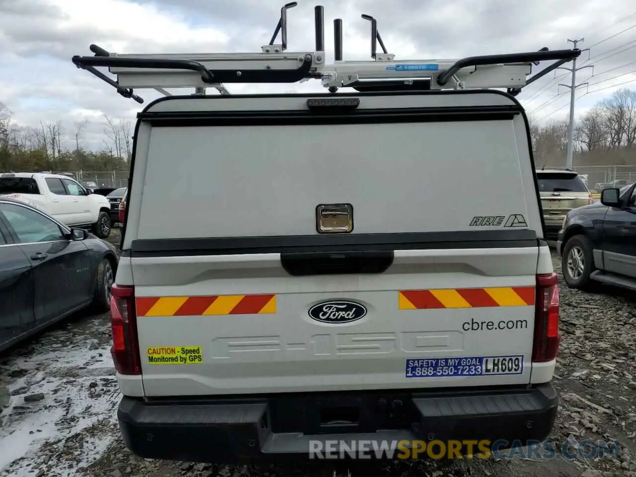 6 fotografías del automóvil dañado 1FTMF1KP0RKE02893 FORD F150 2024