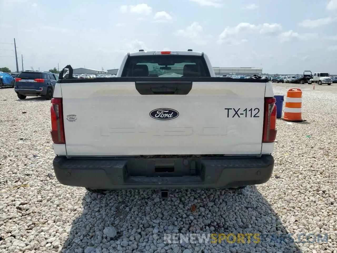 6 fotografías del automóvil dañado 1FTMF1KP2RKE56518 FORD F150 2024
