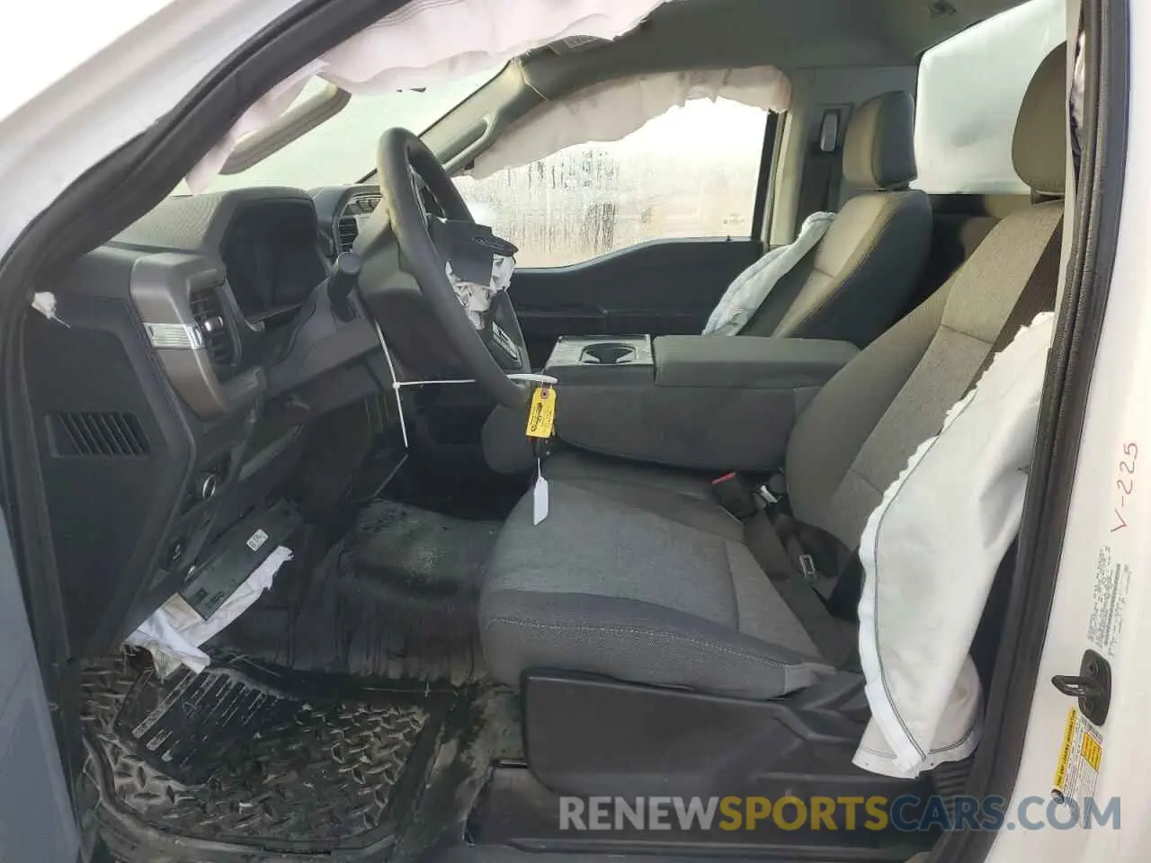 7 fotografías del automóvil dañado 1FTMF1KP6RKE54044 FORD F150 2024