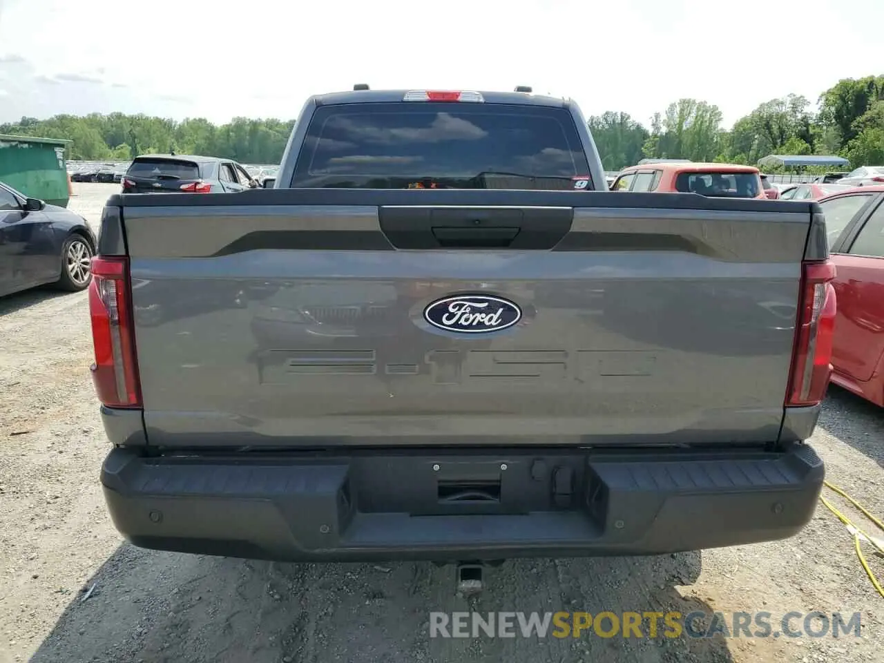6 fotografías del automóvil dañado 1FTMF1L55RKF36540 FORD F150 2024