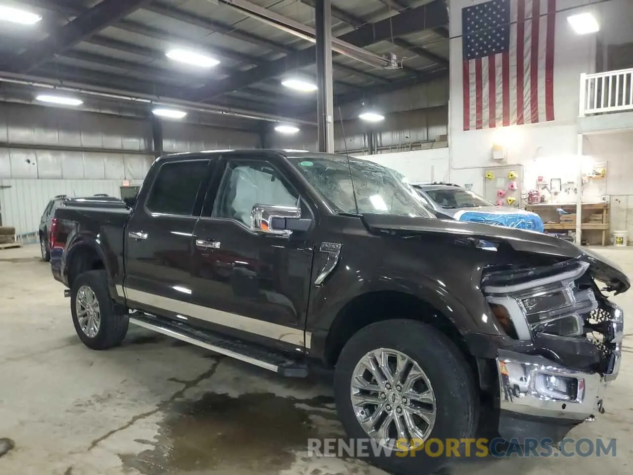 4 fotografías del automóvil dañado 1FTFW5L50RFB81060 FORD F150 LARIA 2024