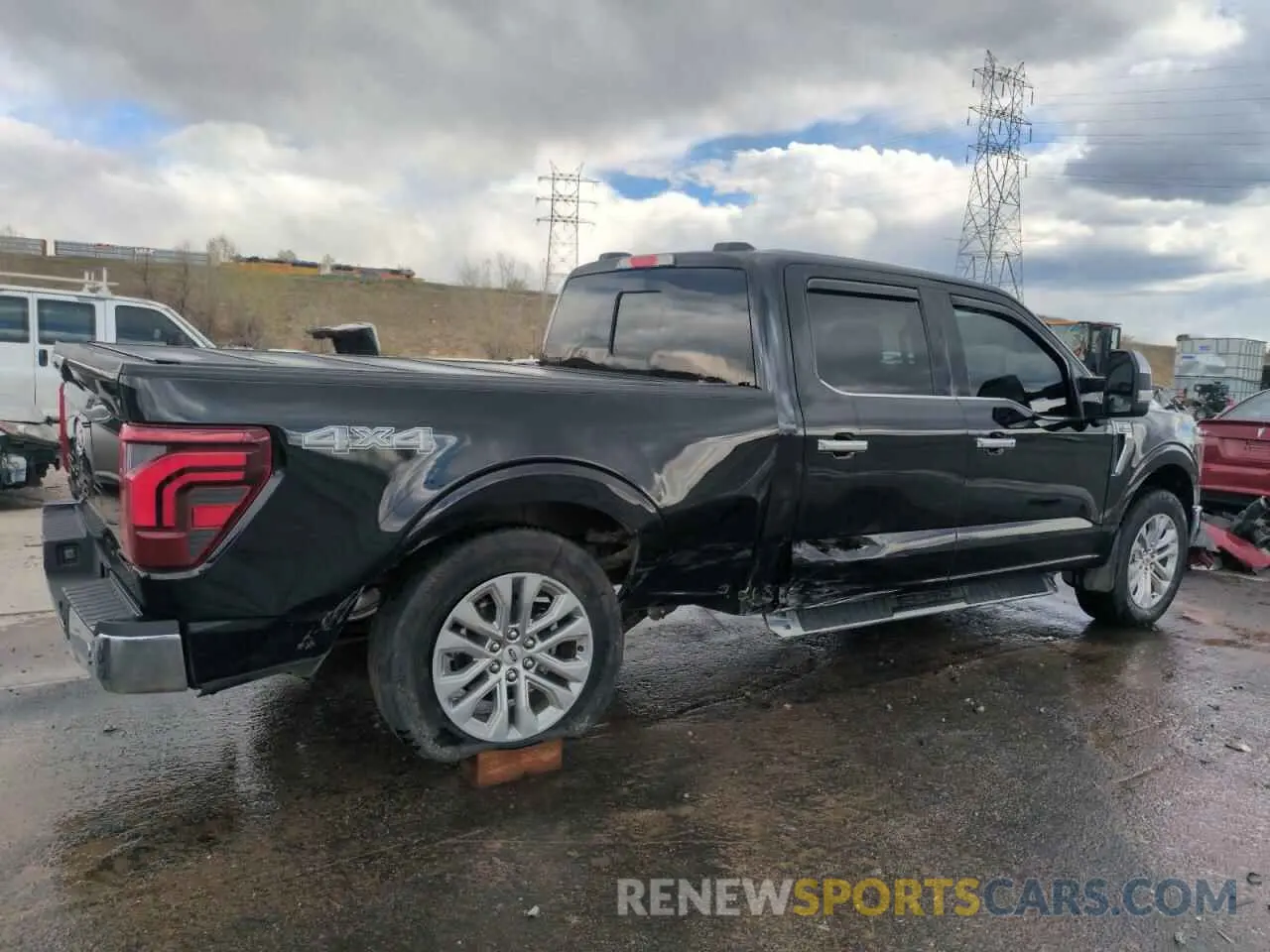 3 fotografías del automóvil dañado 1FTFW5L51RFB14905 FORD F150 LARIA 2024
