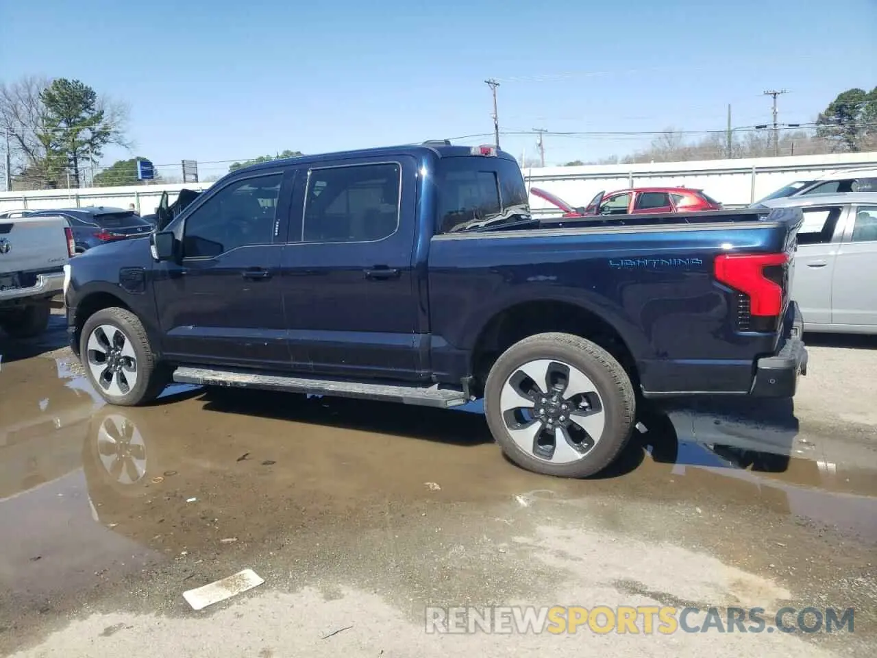 2 fotografías del automóvil dañado 1FT6W1EV2NWG03314 FORD F150 LIGHT 2022