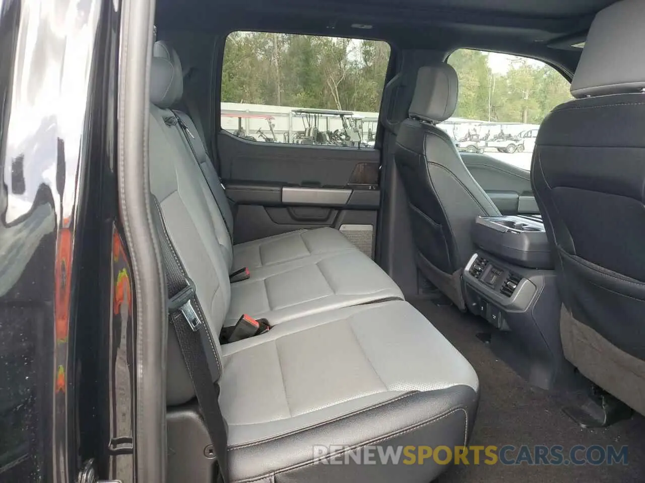 10 fotografías del automóvil dañado 1FT6W1EV4NWG14041 FORD F150 LIGHT 2022
