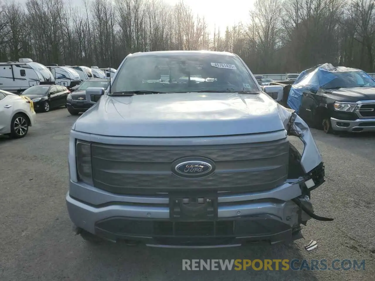 5 fotografías del automóvil dañado 1FT6W1EVXNWG06820 FORD F150 LIGHT 2022