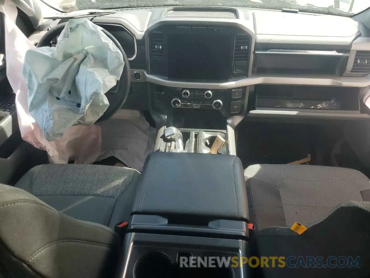 8 fotografías del automóvil dañado 1FT6W1EV1PWG41037 FORD F150 LIGHT 2023