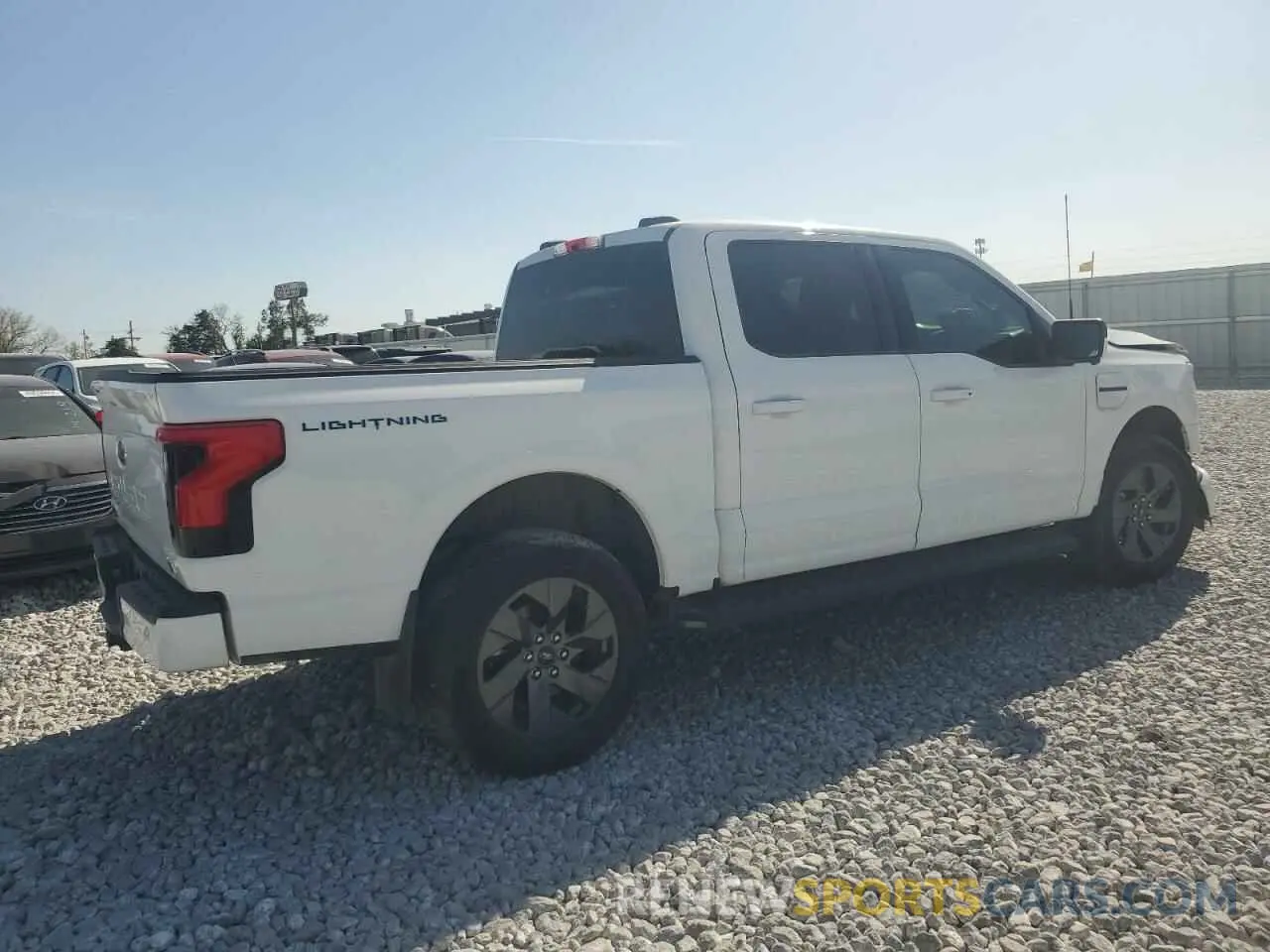 3 fotografías del automóvil dañado 1FT6W1EV3PWG34249 FORD F150 LIGHT 2023