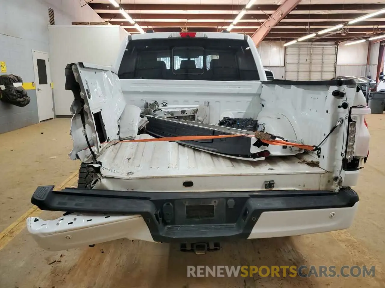 6 fotografías del automóvil dañado 1FTVW1EL1PWG05889 FORD F150 LIGHT 2023