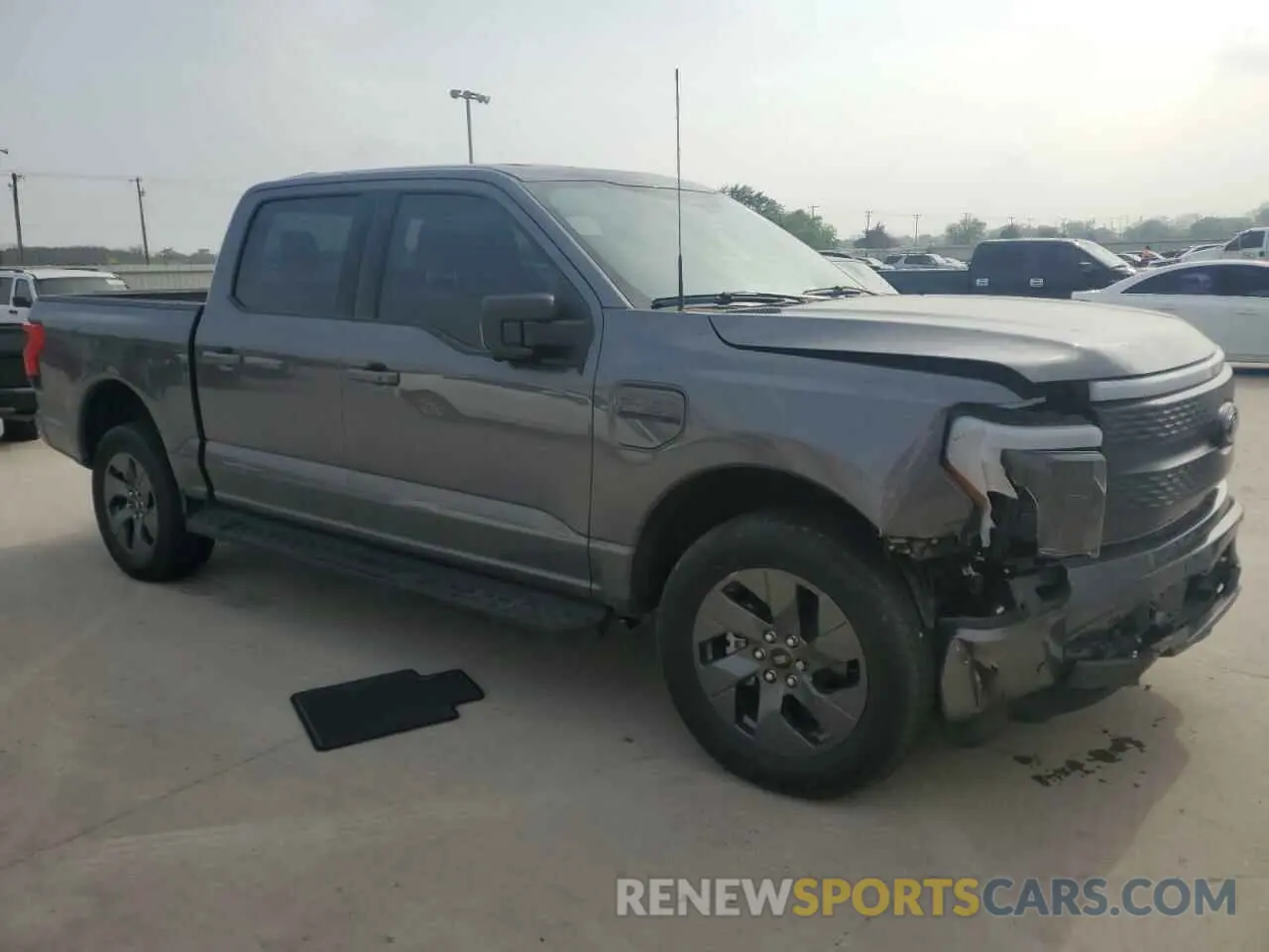 4 fotografías del automóvil dañado 1FTVW1EL1PWG49181 FORD F150 LIGHT 2023