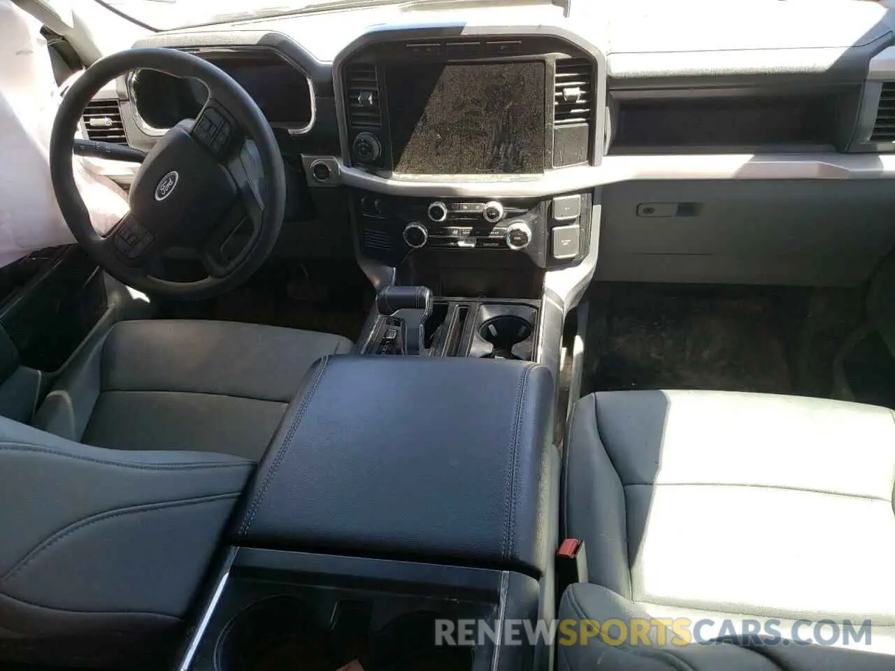 8 fotografías del automóvil dañado 1FTVW1EL7PWG11261 FORD F150 LIGHT 2023