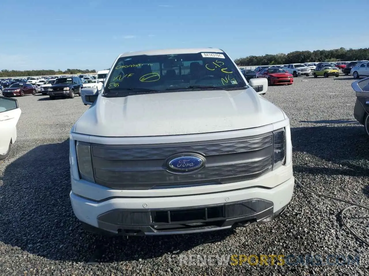 5 fotografías del automóvil dañado 1FTVW1EV0PWG14116 FORD F150 LIGHT 2023