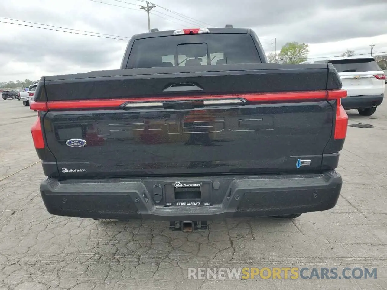 6 fotografías del automóvil dañado 1FTVW1EV4PWG12935 FORD F150 LIGHT 2023